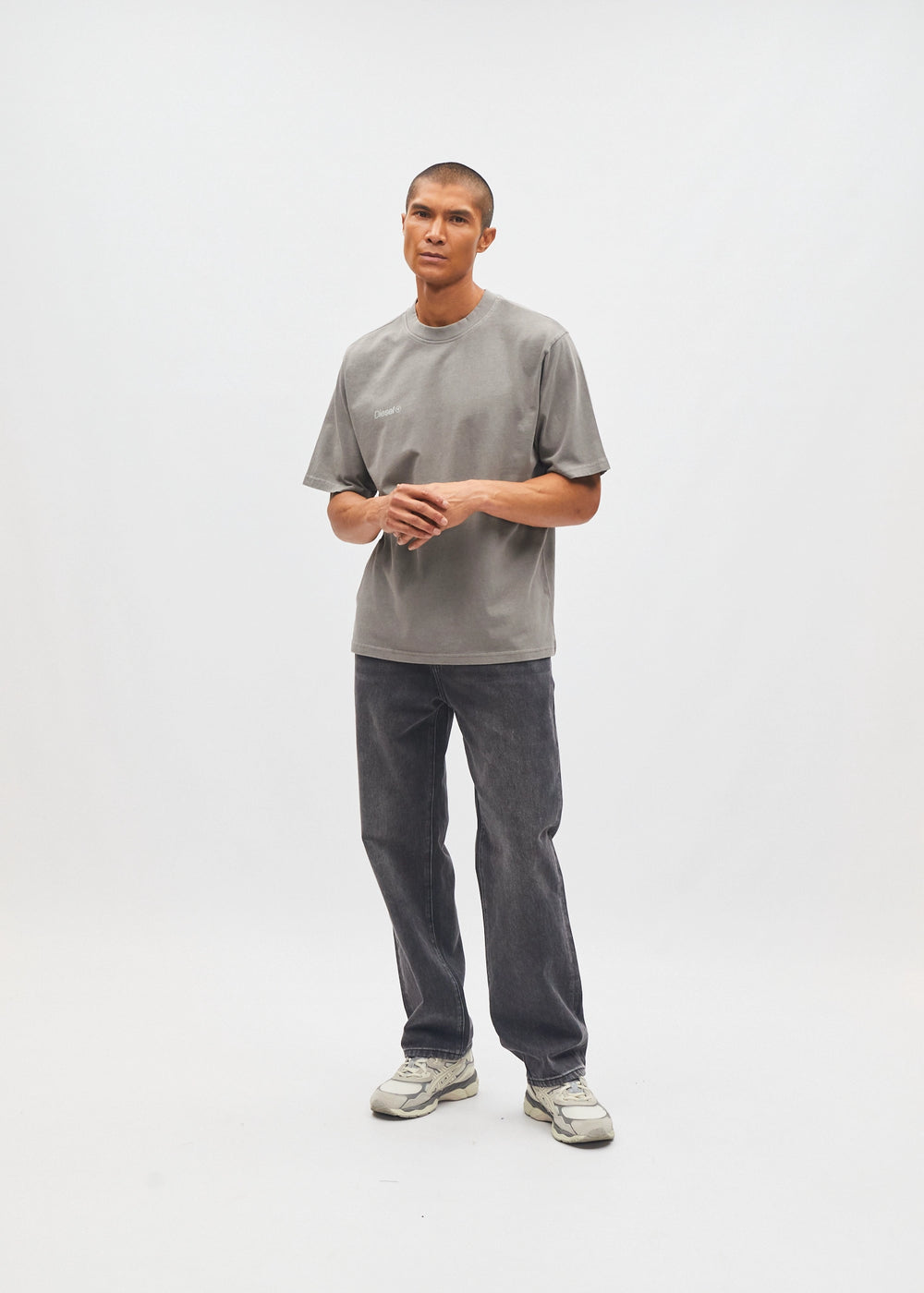 Aran Tee Sebastian Stone