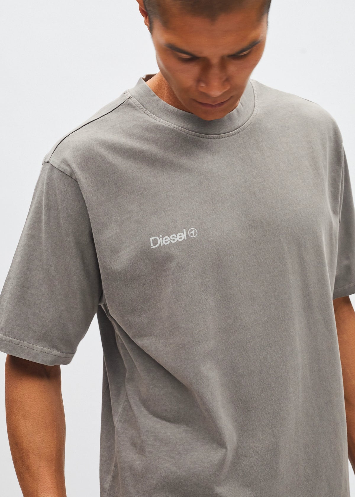 Aran Tee Sebastian Stone