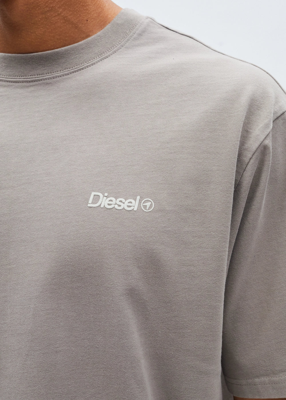 Arlo Tee Sebastian Stone