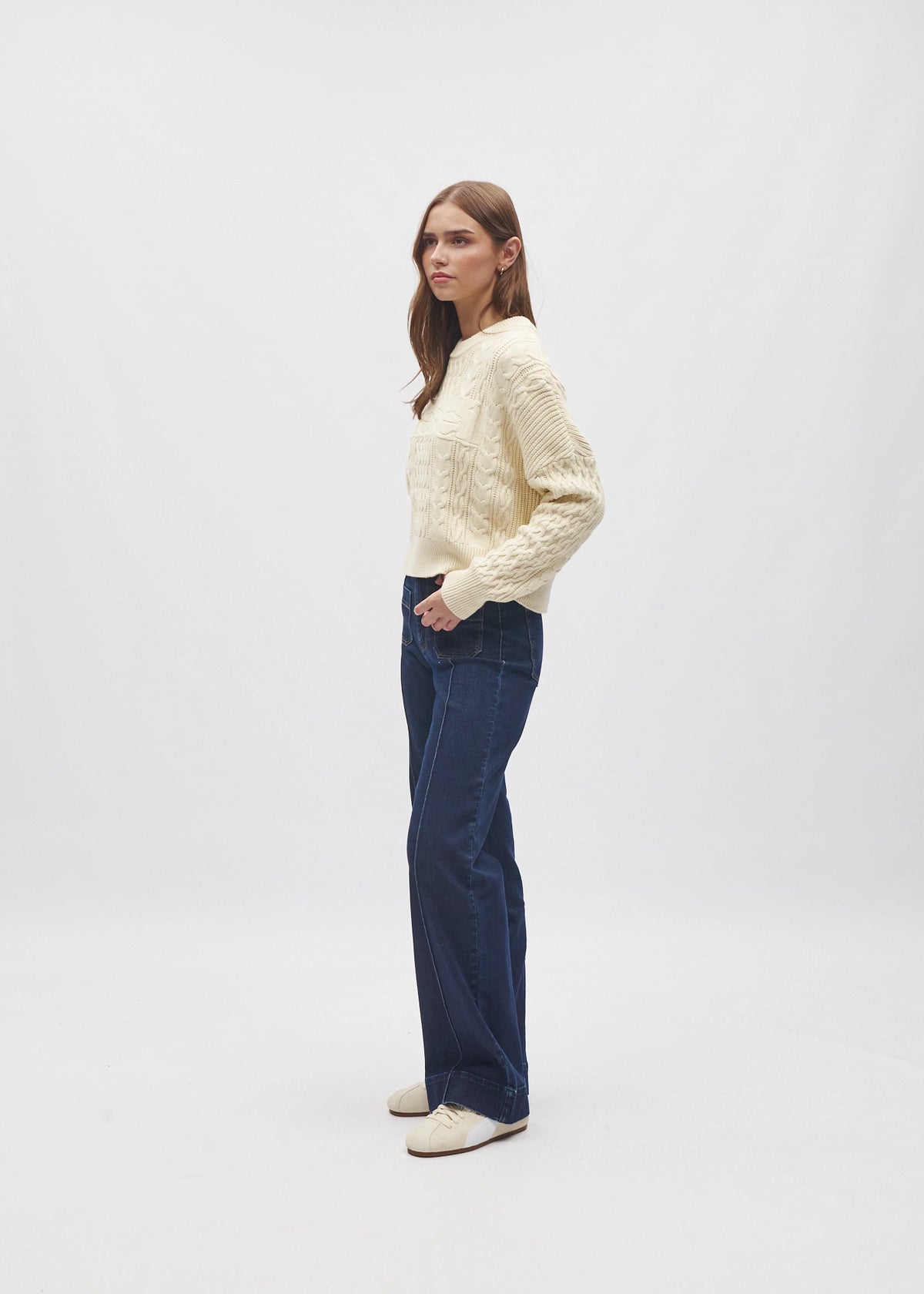 Bell Knit Ivory Cream