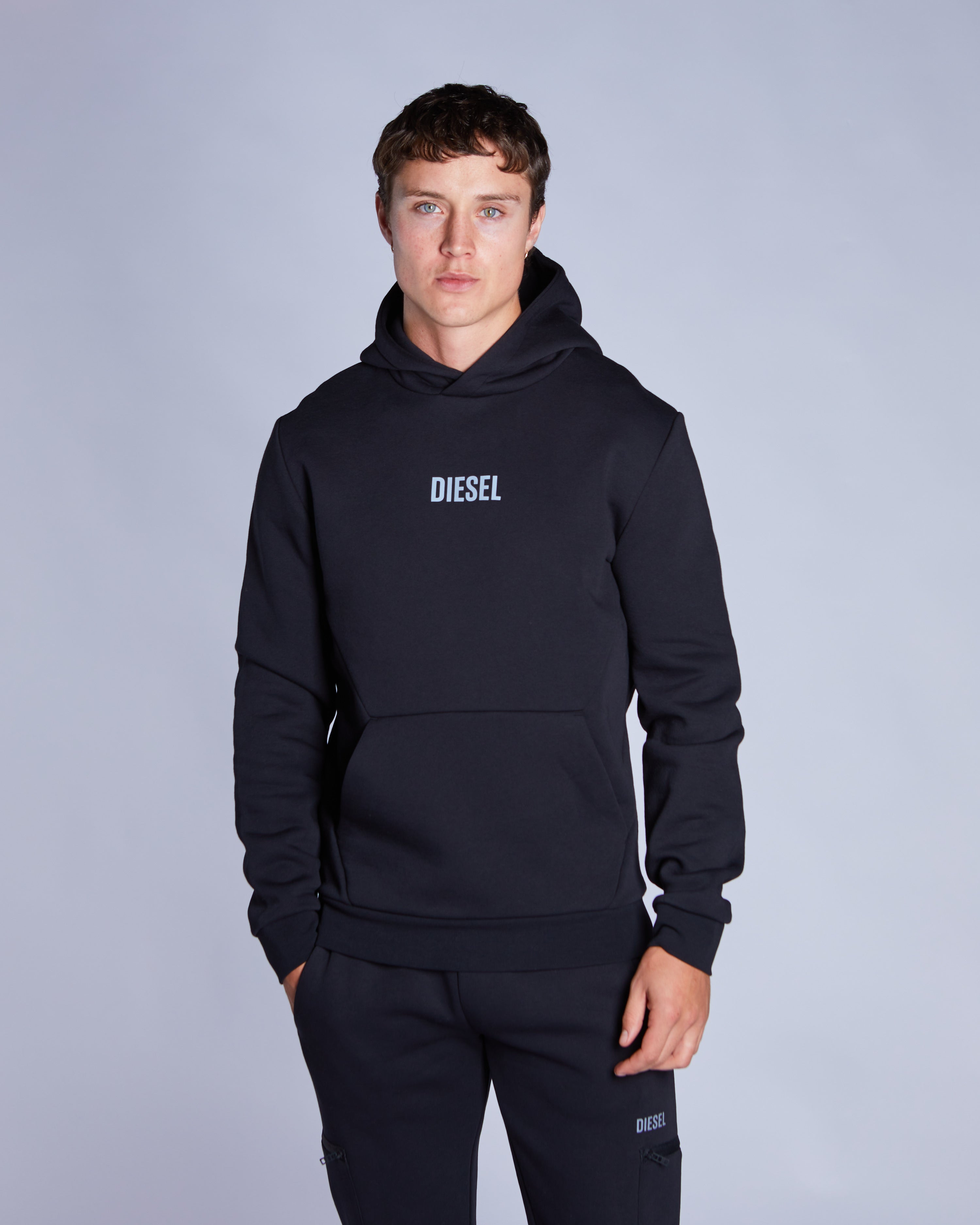 Besian Hoodie New Black