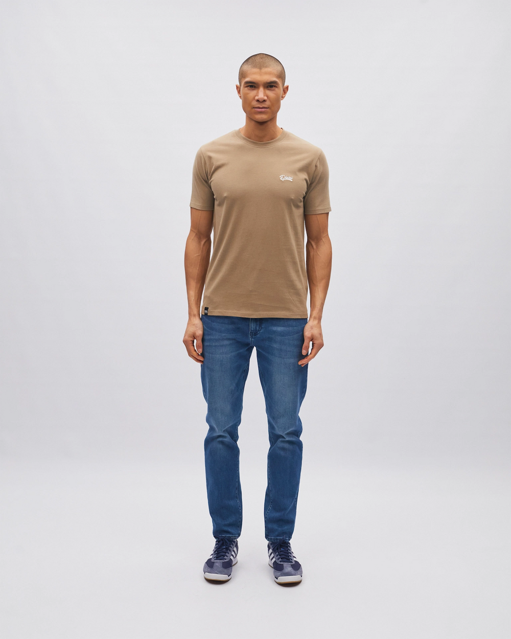 Basic Caden O Neck Tee Walnut Bark