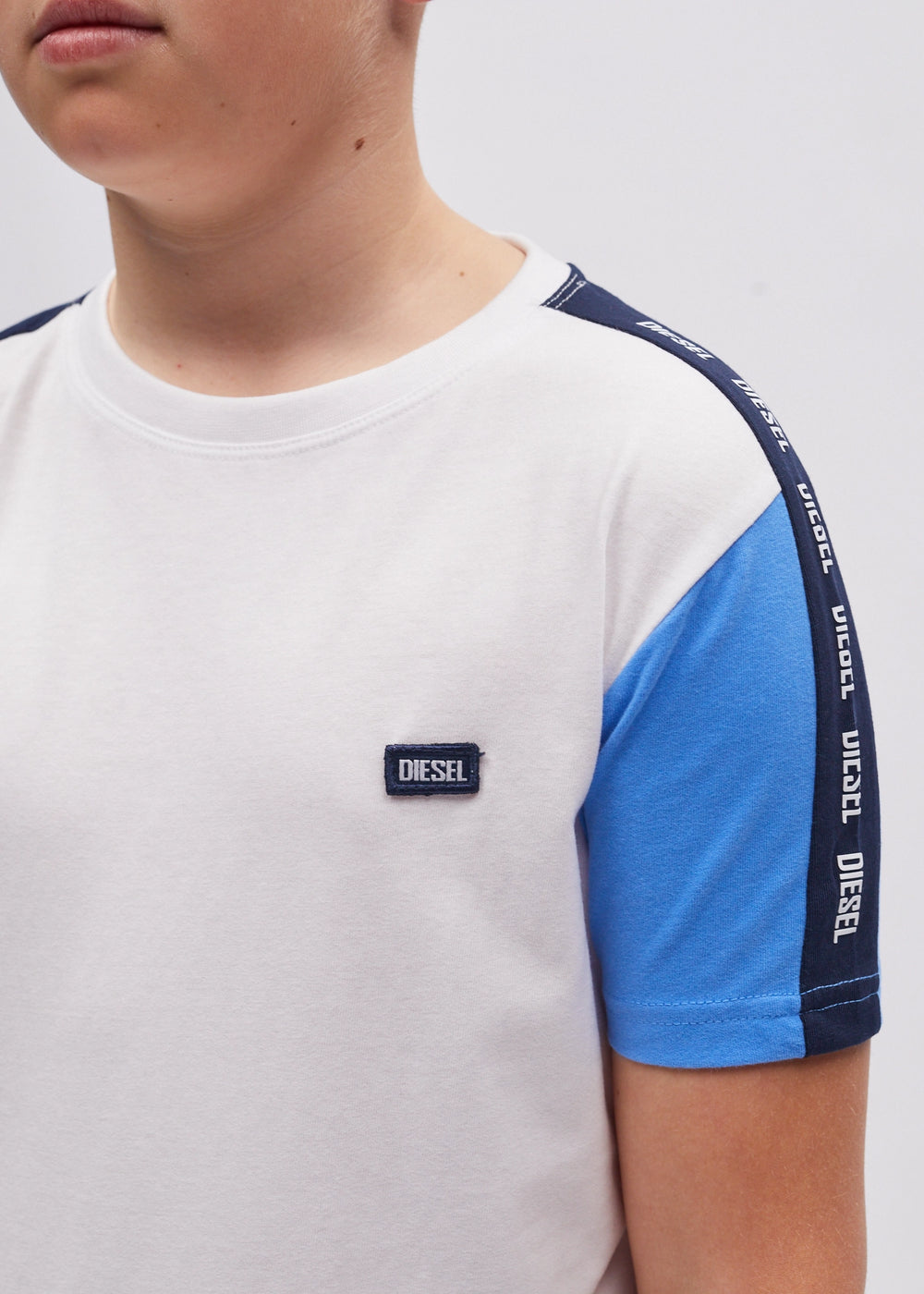 Carter Tee White/Cornflour