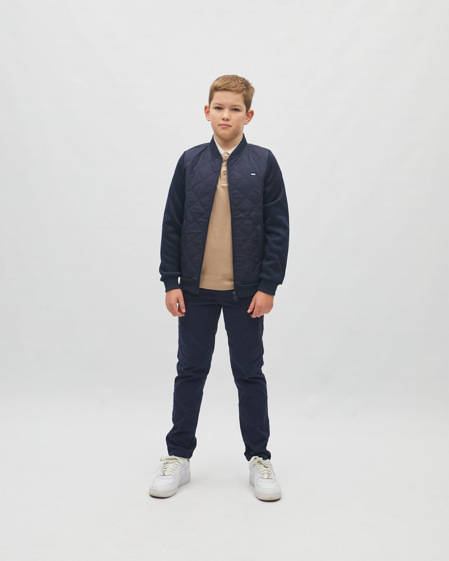 Charlie Hybrid Zip Through