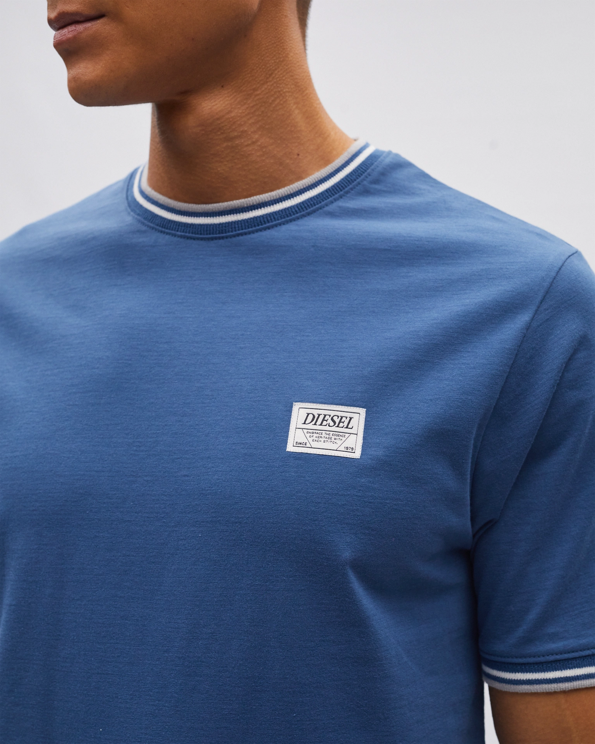 Coby Tee Falcon Blue