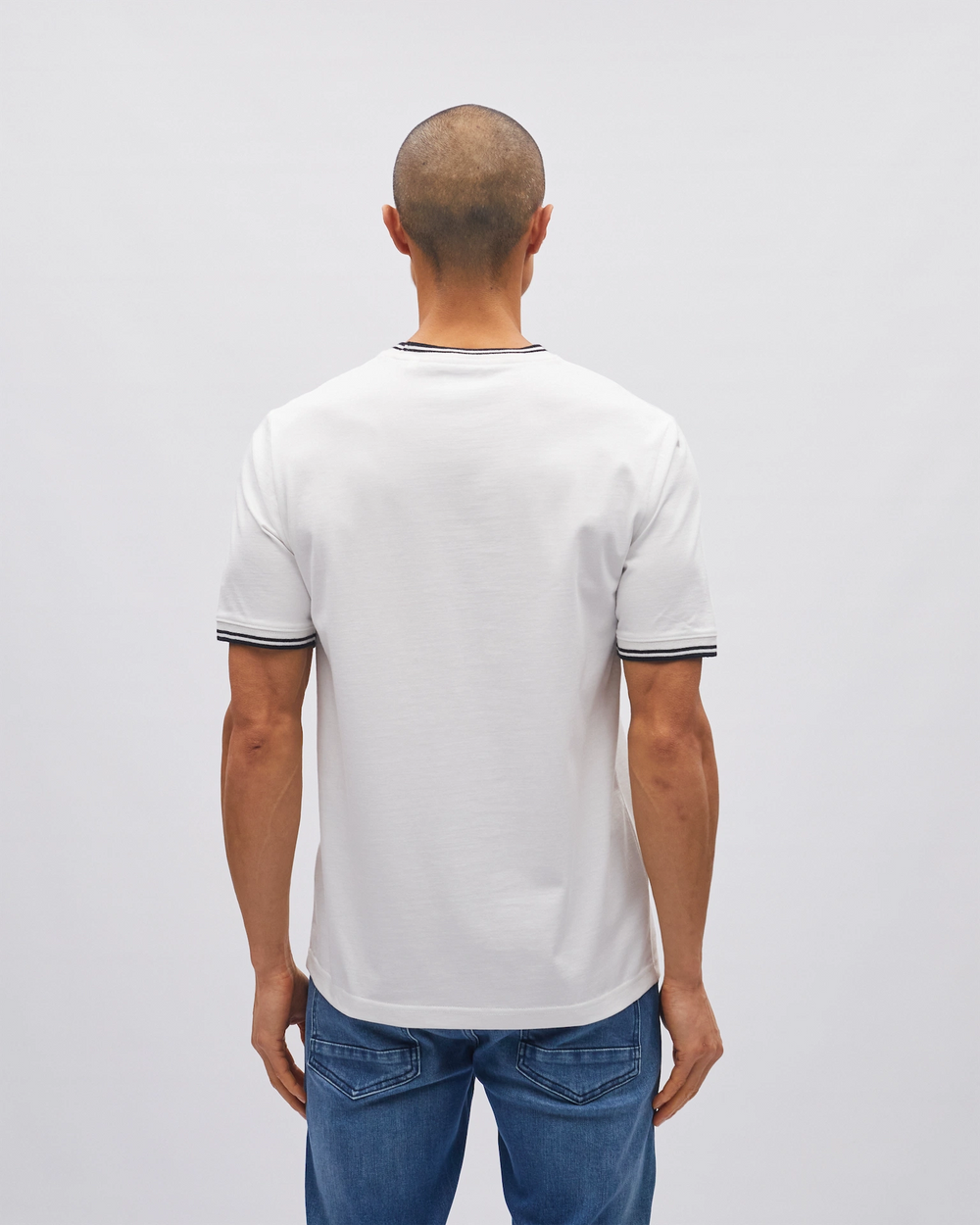 Coby Tee Warm White