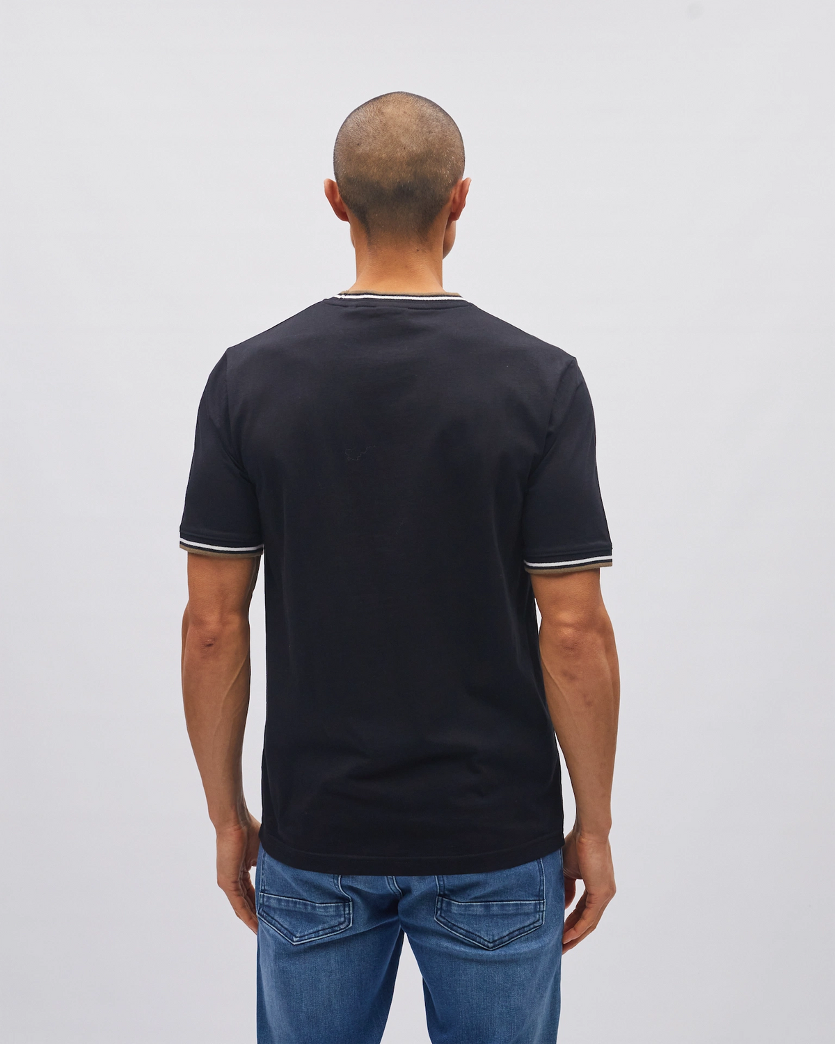 Coby Tee Blackbird