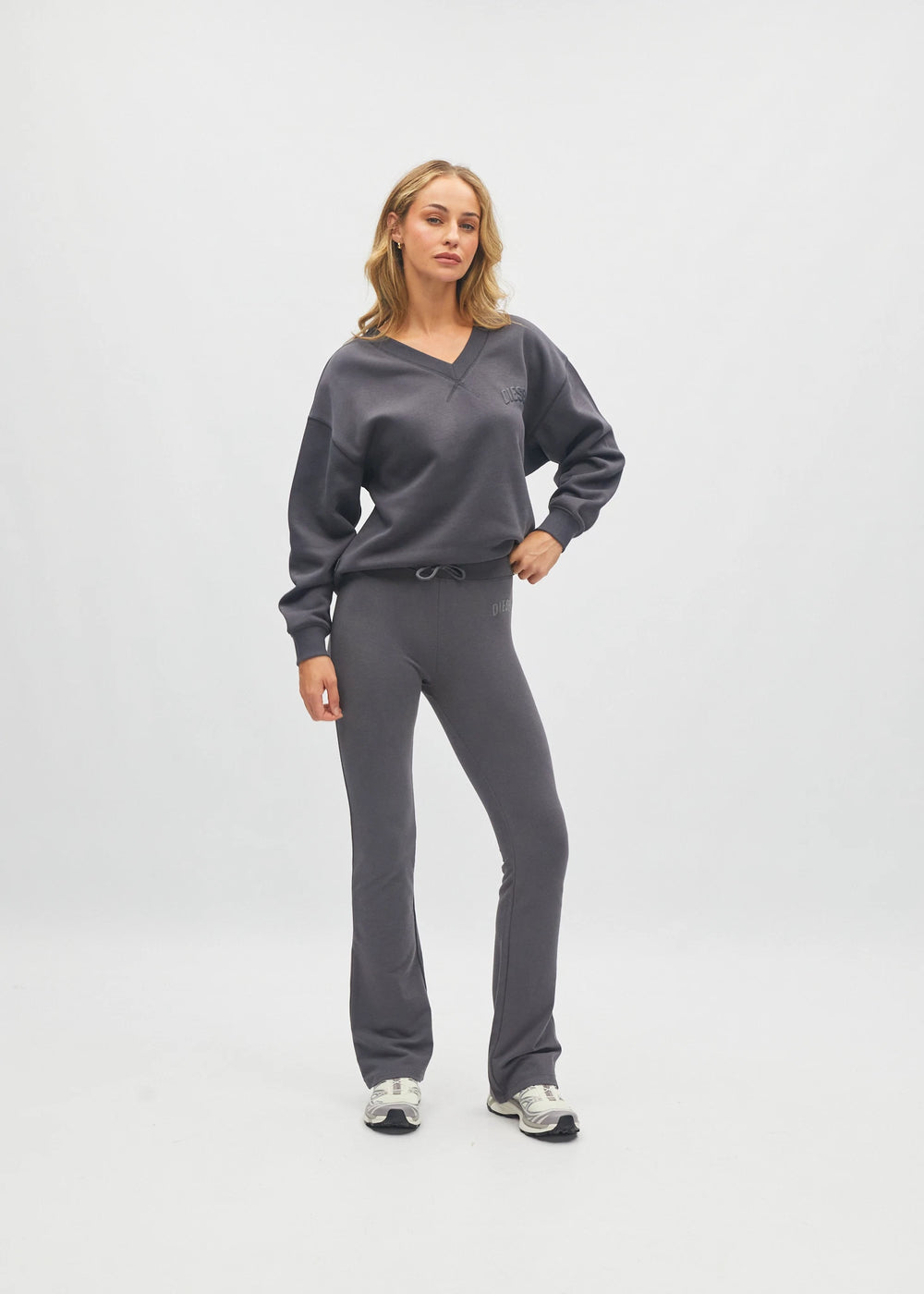 Charlize Sweatshirt Deep Charcoal