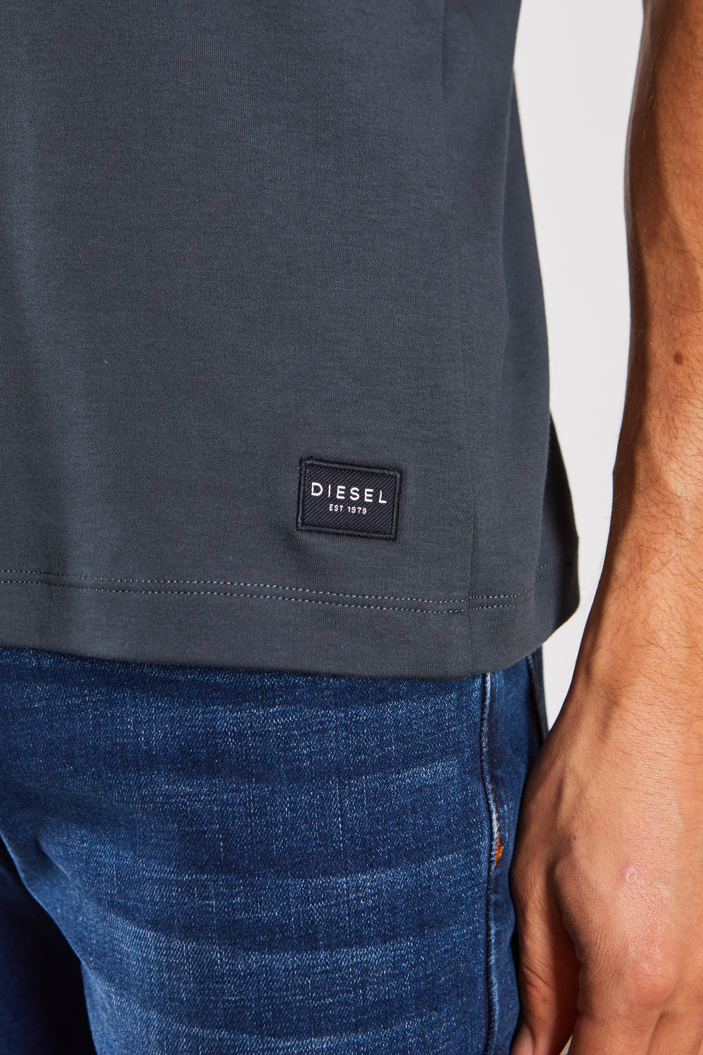Denzel Tee Petrol Blue