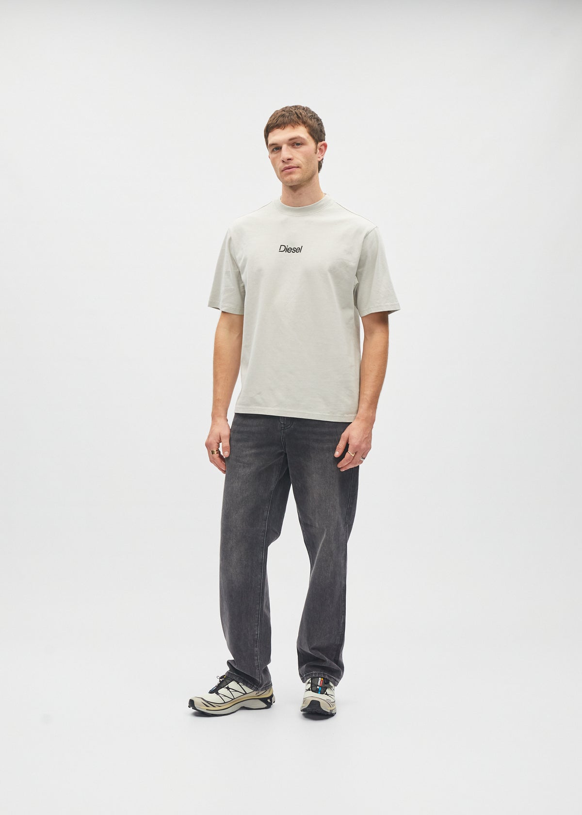 Axel Tee Bleached Grey