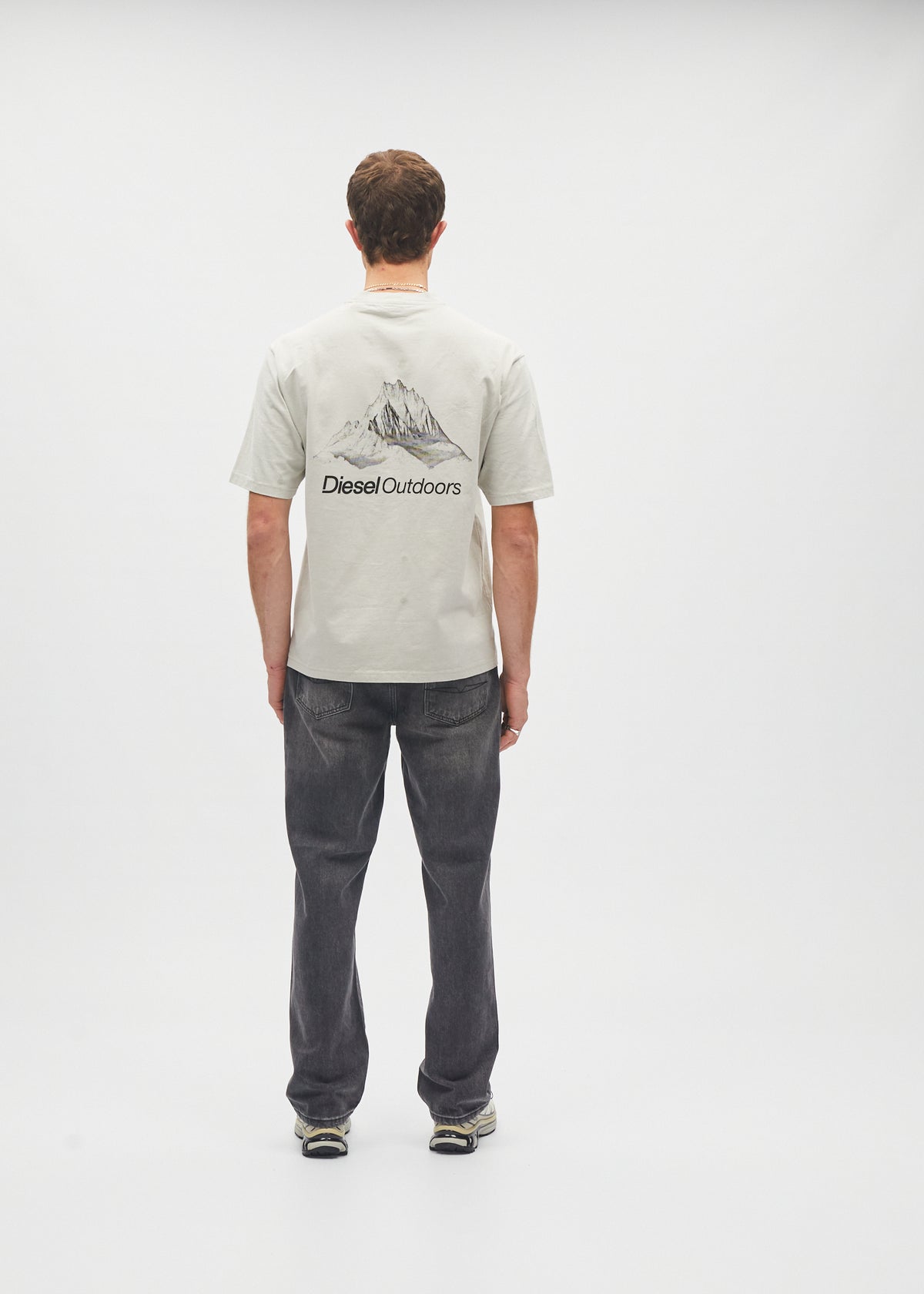 Axel Tee Bleached Grey