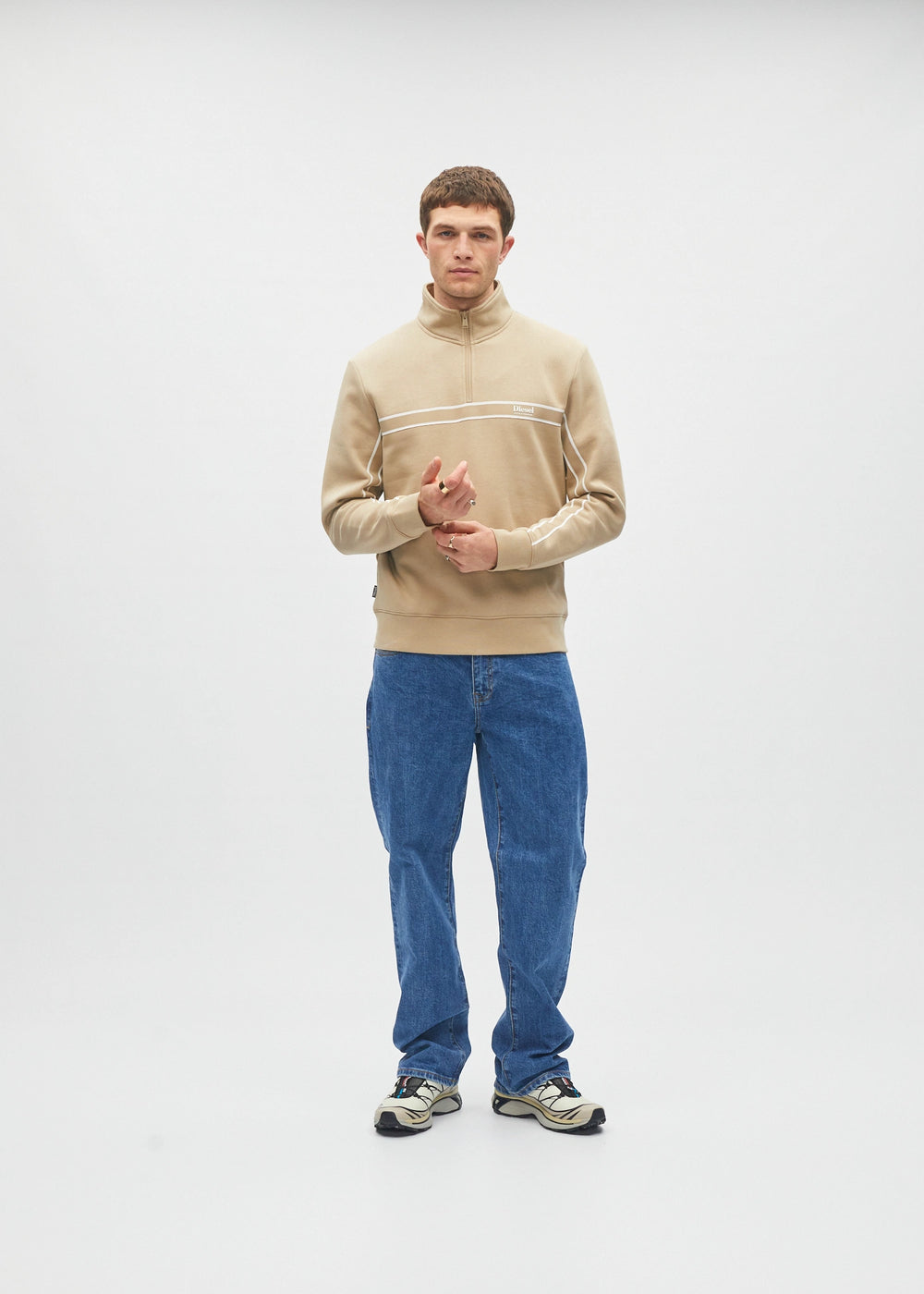 Willis Half Zip Camel Court