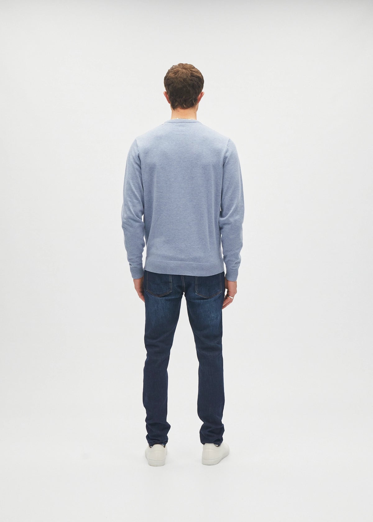 Bastian Round Neck Arctic Frost