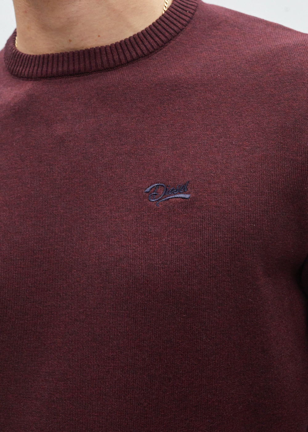 Bastian Round Neck Deep Burgundy