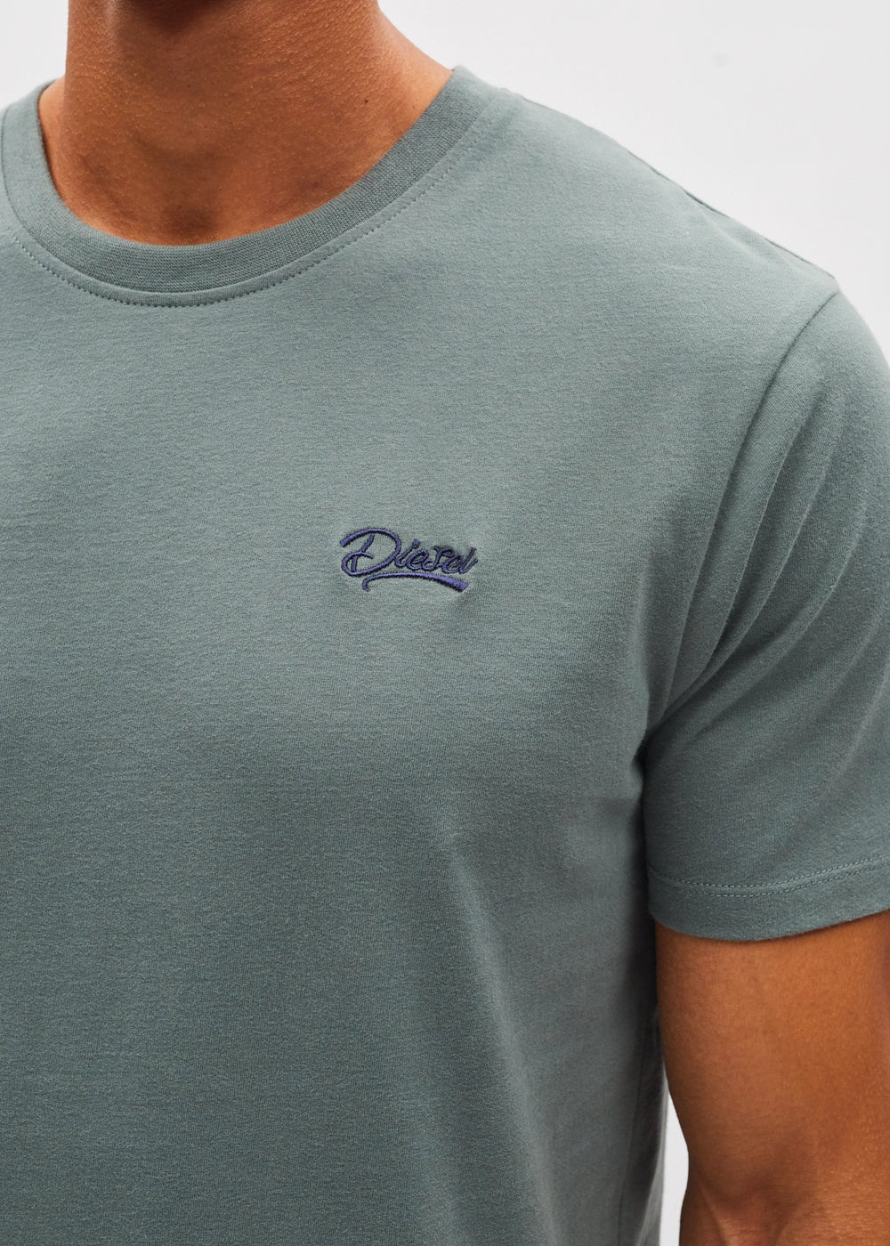 Basic Caden O Neck Tee Green Meadow