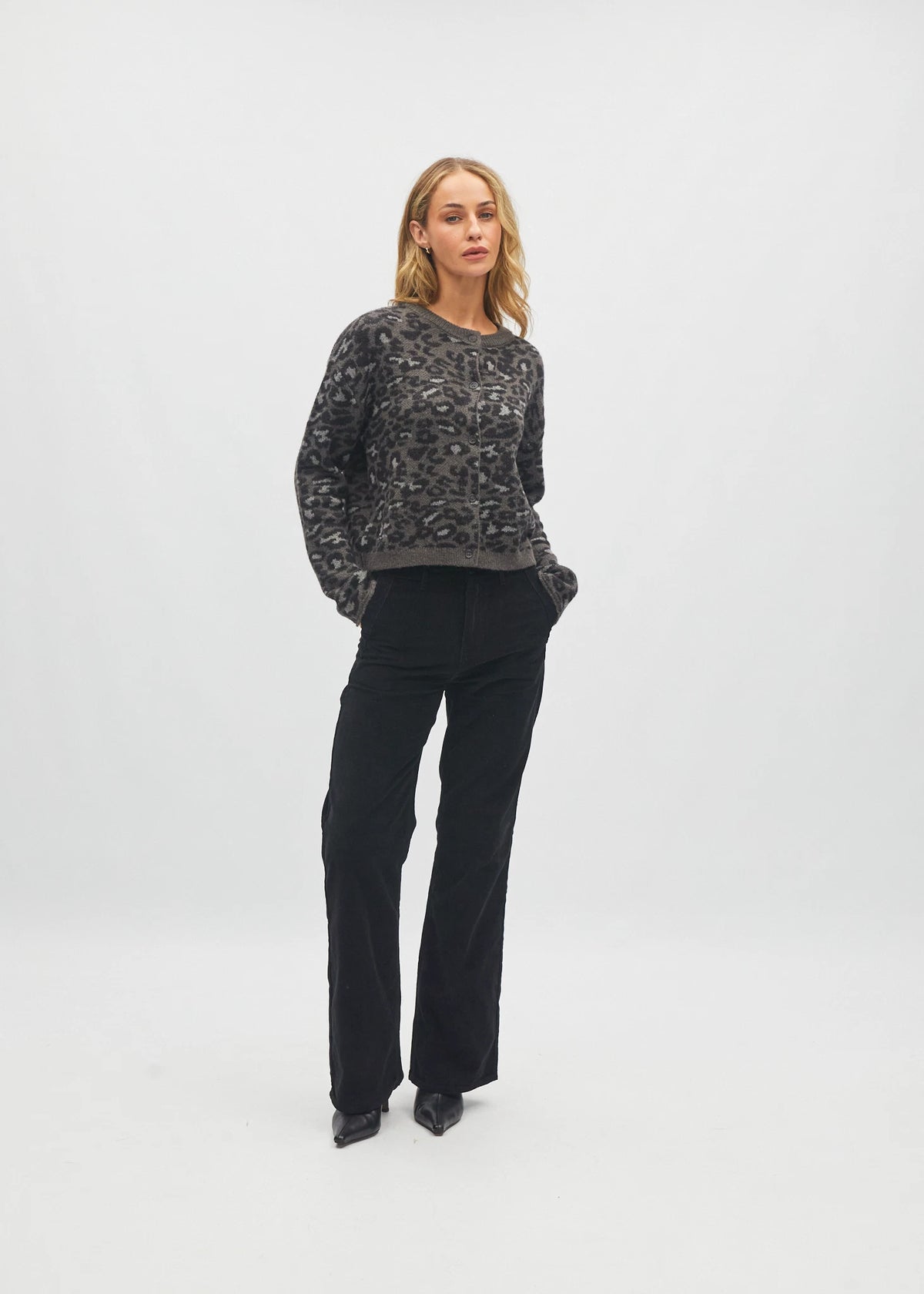 Gypsie Knit Cavier