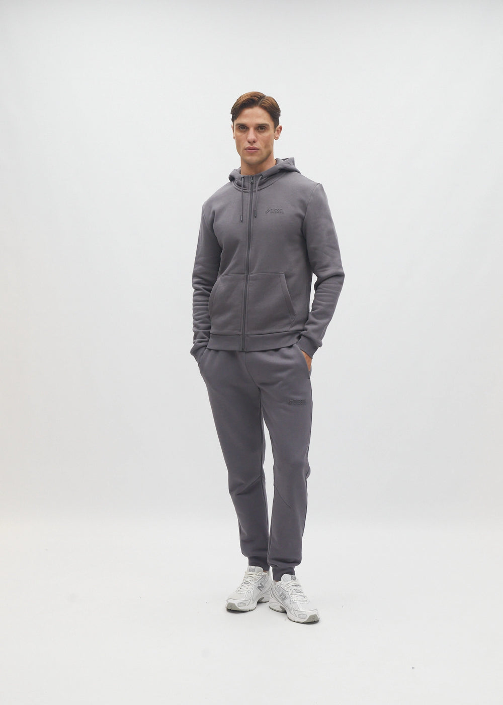 Nolen Zipper Carbon Slate