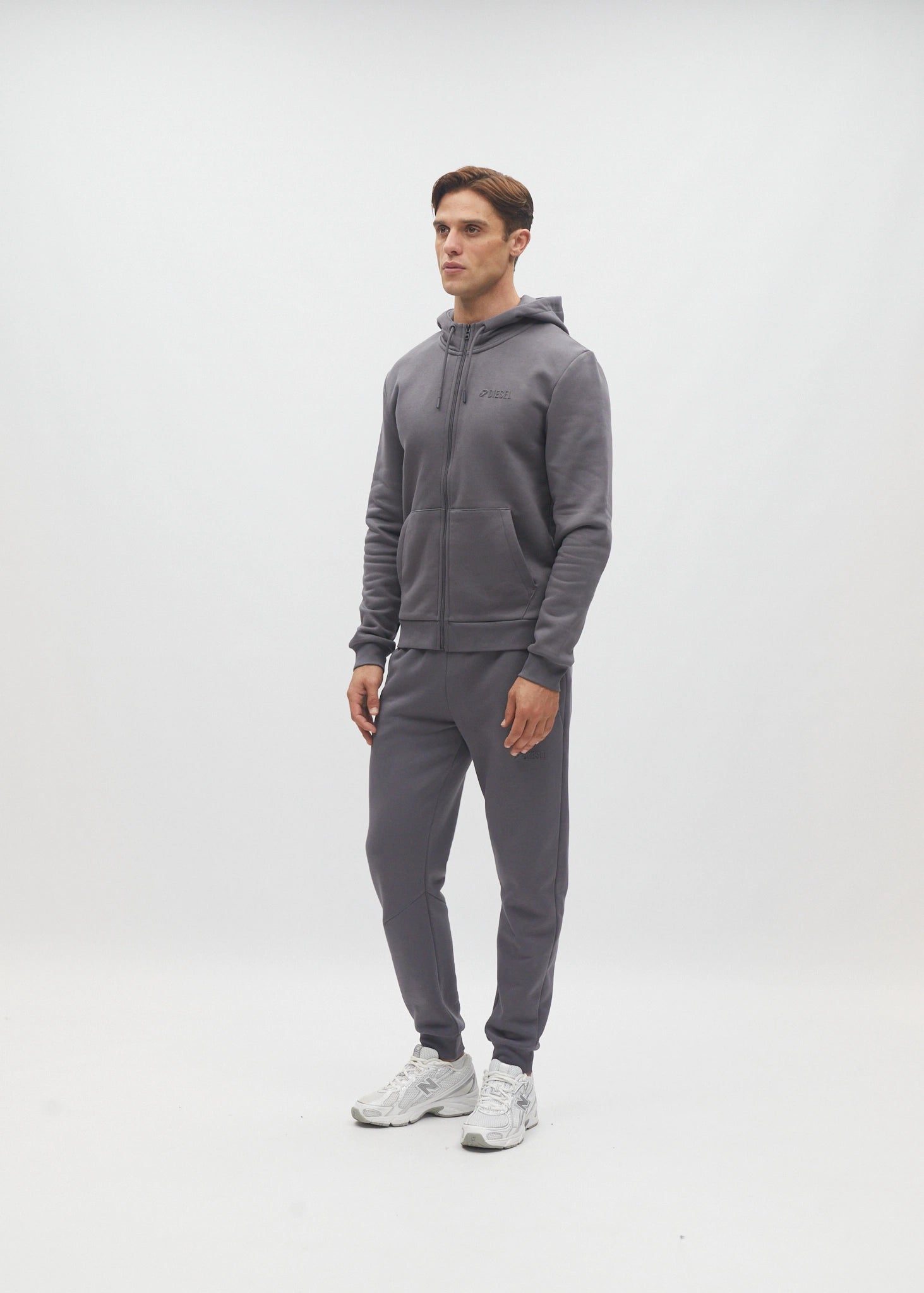 Nolen Zipper Carbon Slate