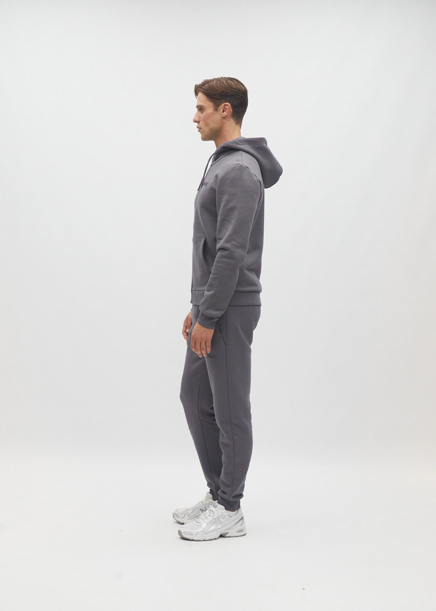 Nolen Zipper Carbon Slate