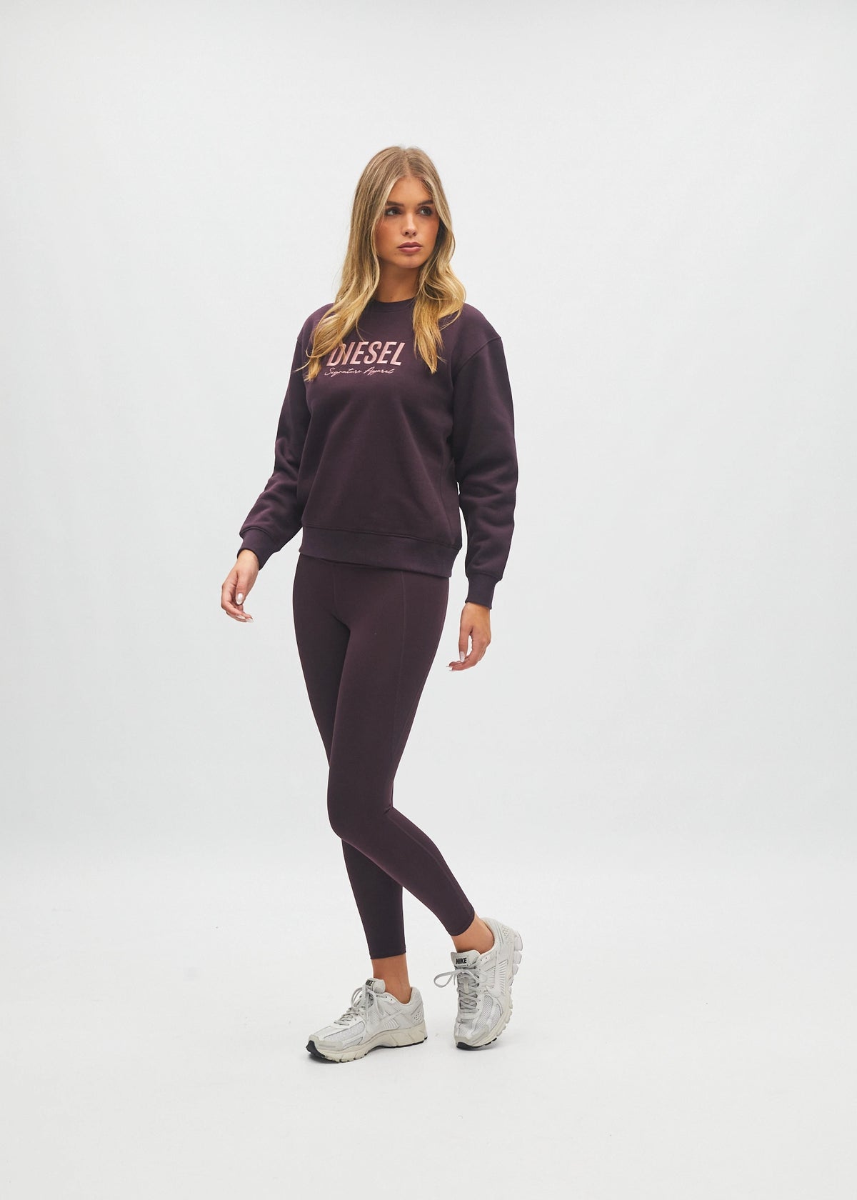 Cara Sweatshirt Berry Plum