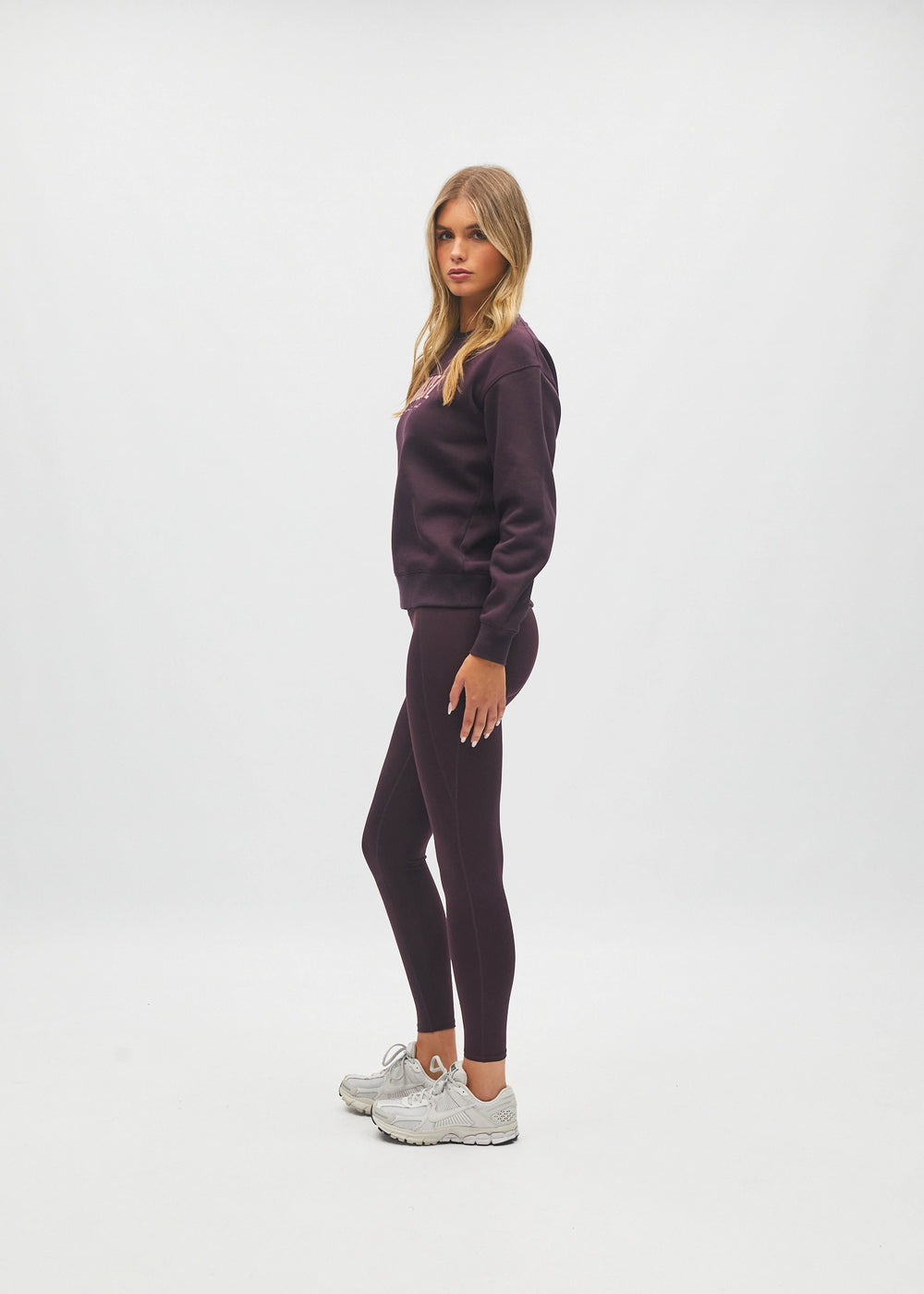 Cara Sweatshirt Berry Plum
