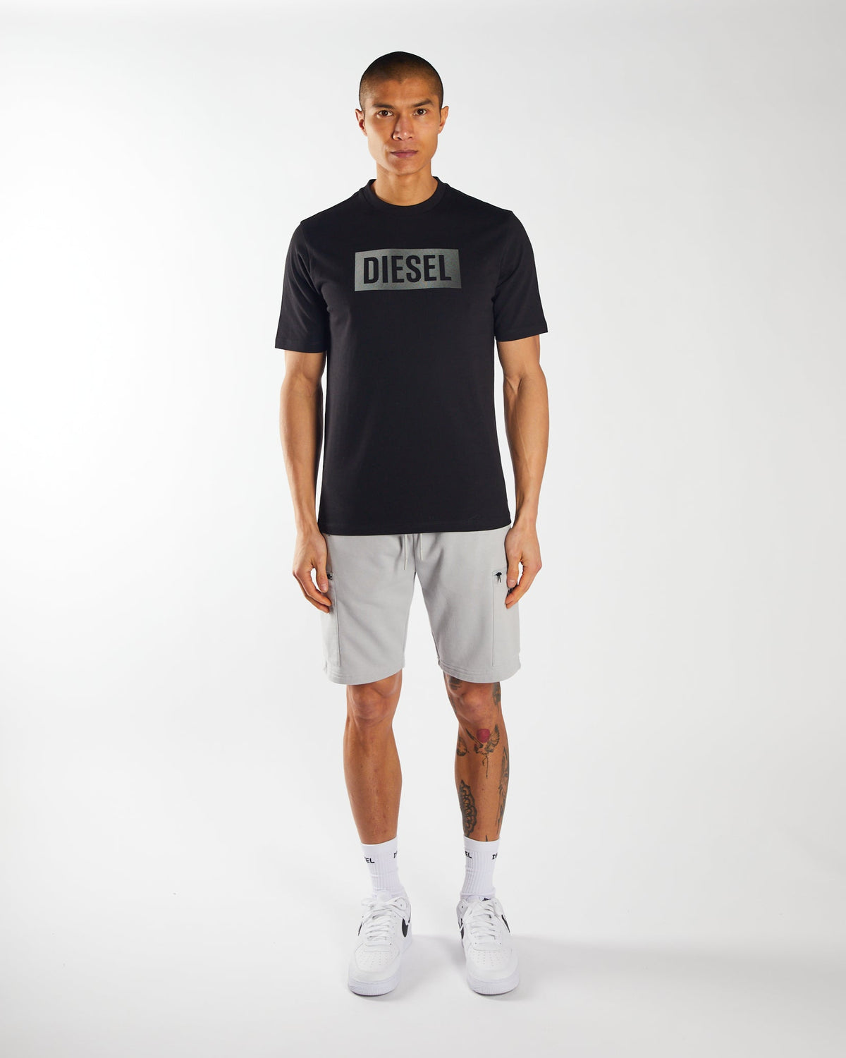 Ekram Short Distant Grey