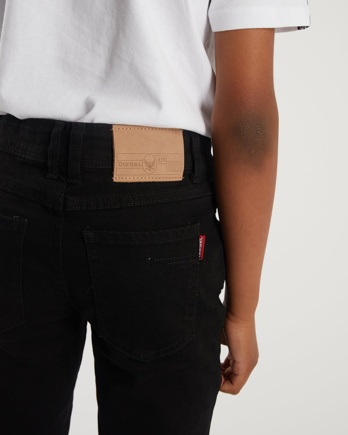 Esmond Skinny Jean Black