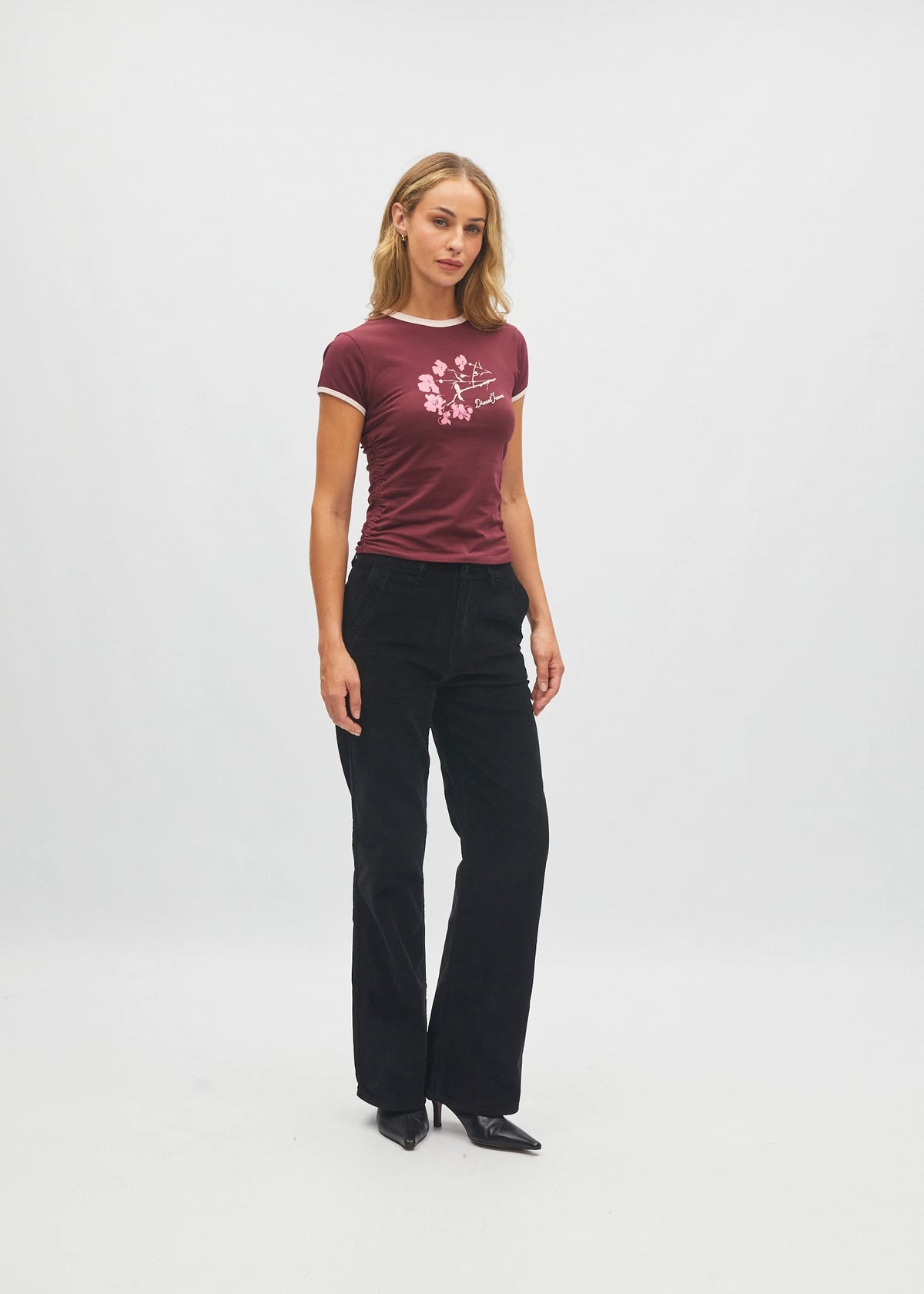Garnet Tee Mulled Wine