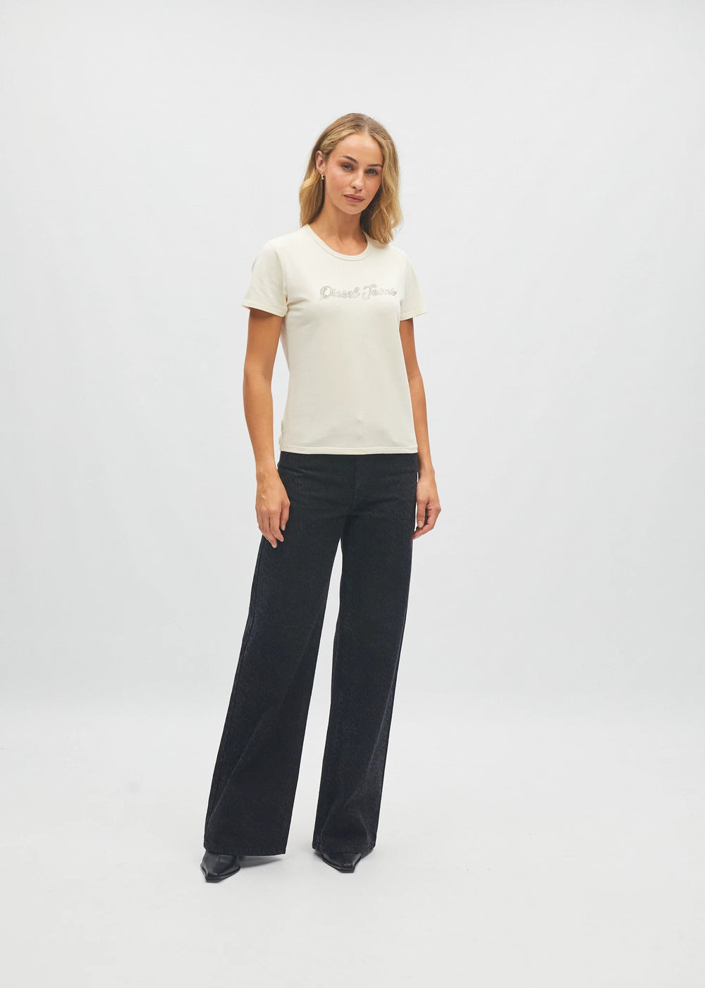 Granada Tee Dove White