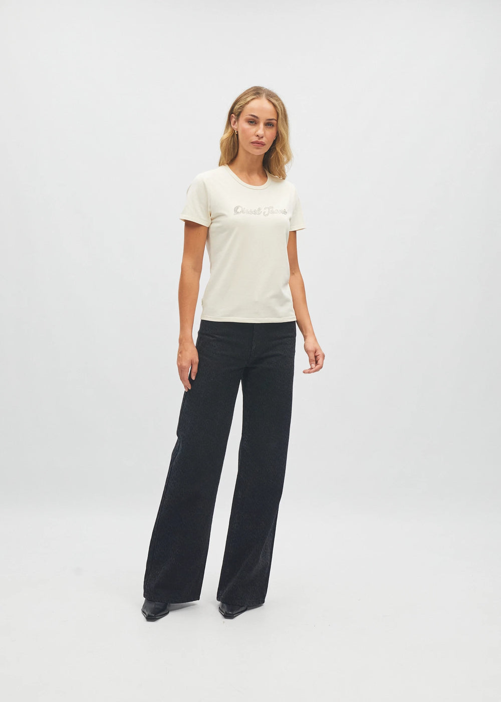 Granada Tee Dove White
