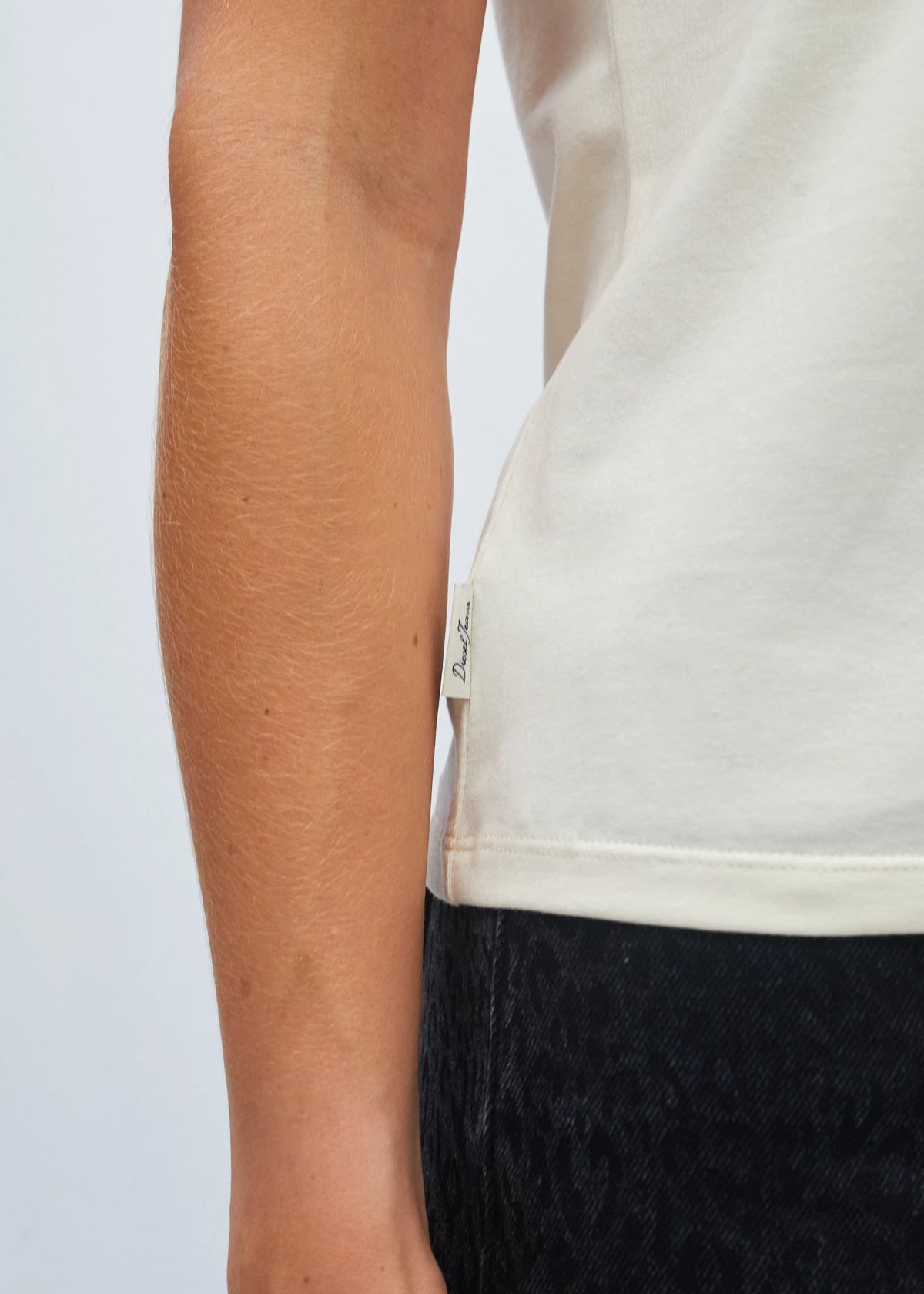 Granada Tee Dove White