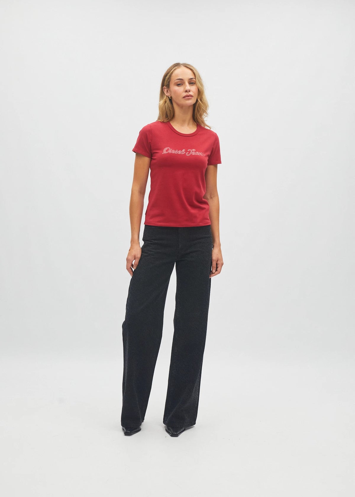 Granada Tee Solar Red