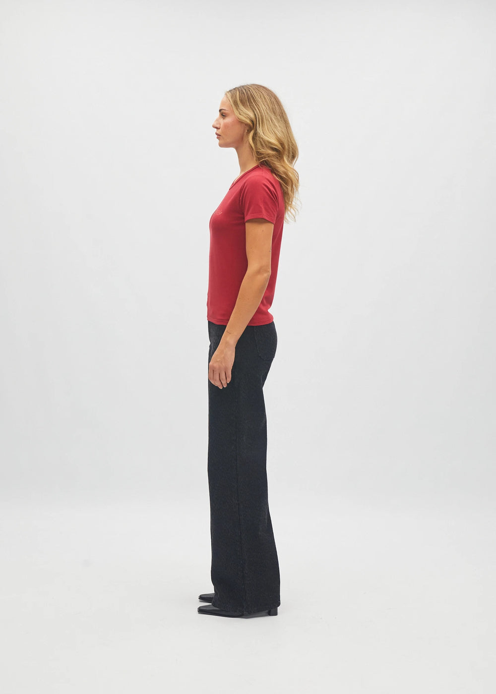 Granada Tee Solar Red
