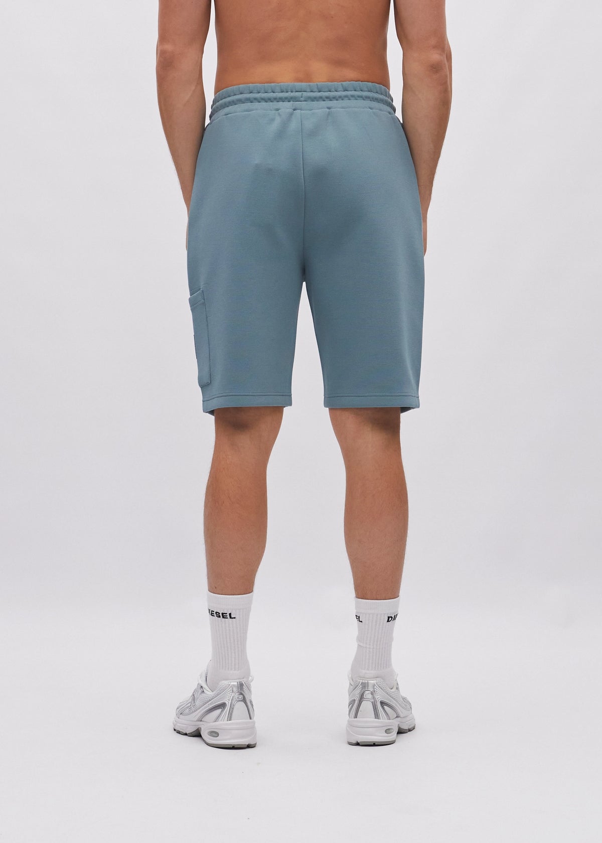 Guy Short Uticia Green