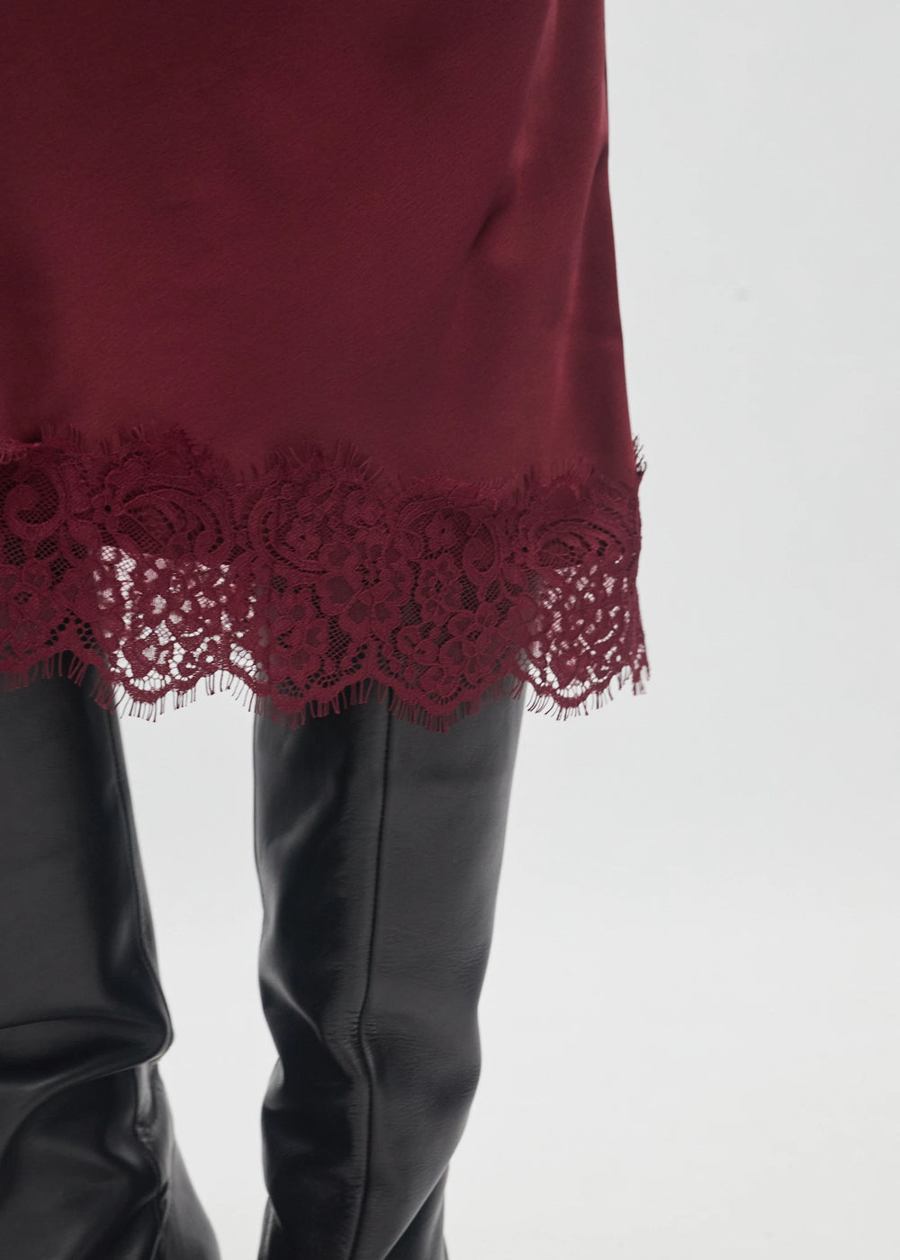 Gwyneth Skirt Mulled Wine