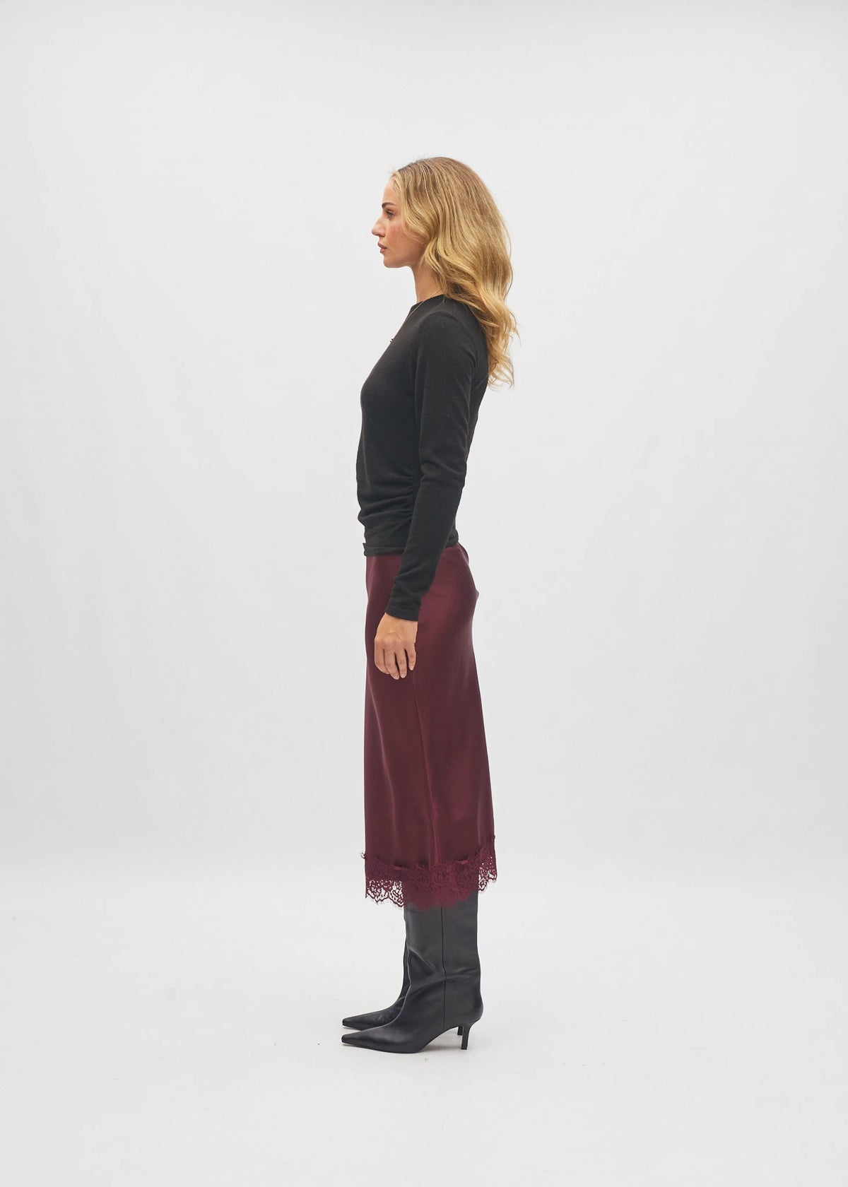 Gwyneth Skirt Mulled Wine