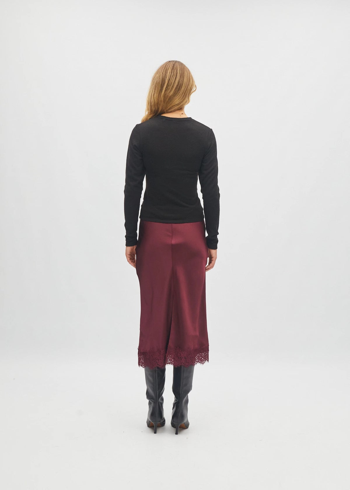 Gwyneth Skirt Mulled Wine