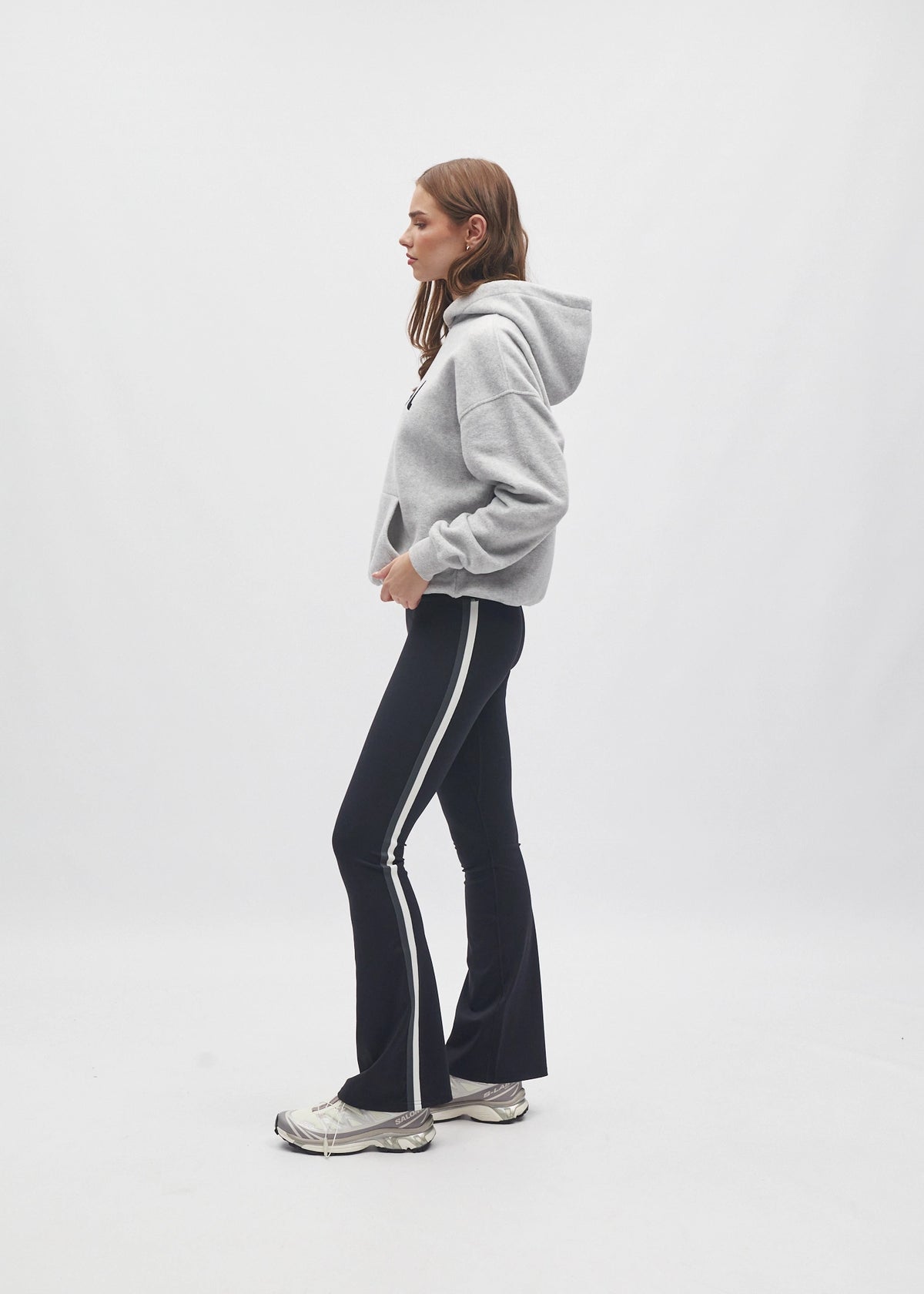 Nez Hood Dust Grey