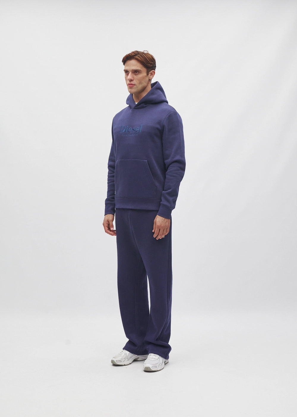 William Hoodie Navy