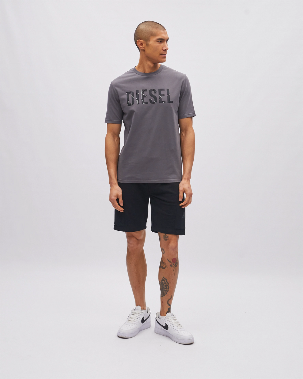 Hayes Tee Dark Graphite