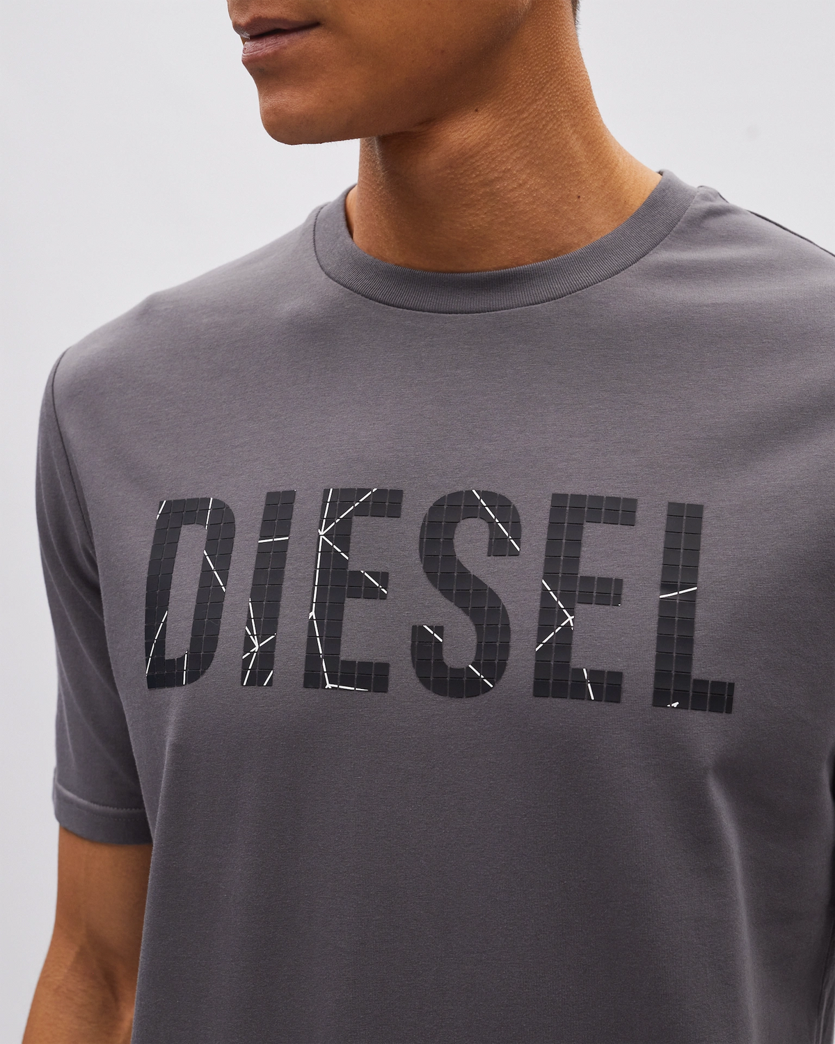 Hayes Tee Dark Graphite