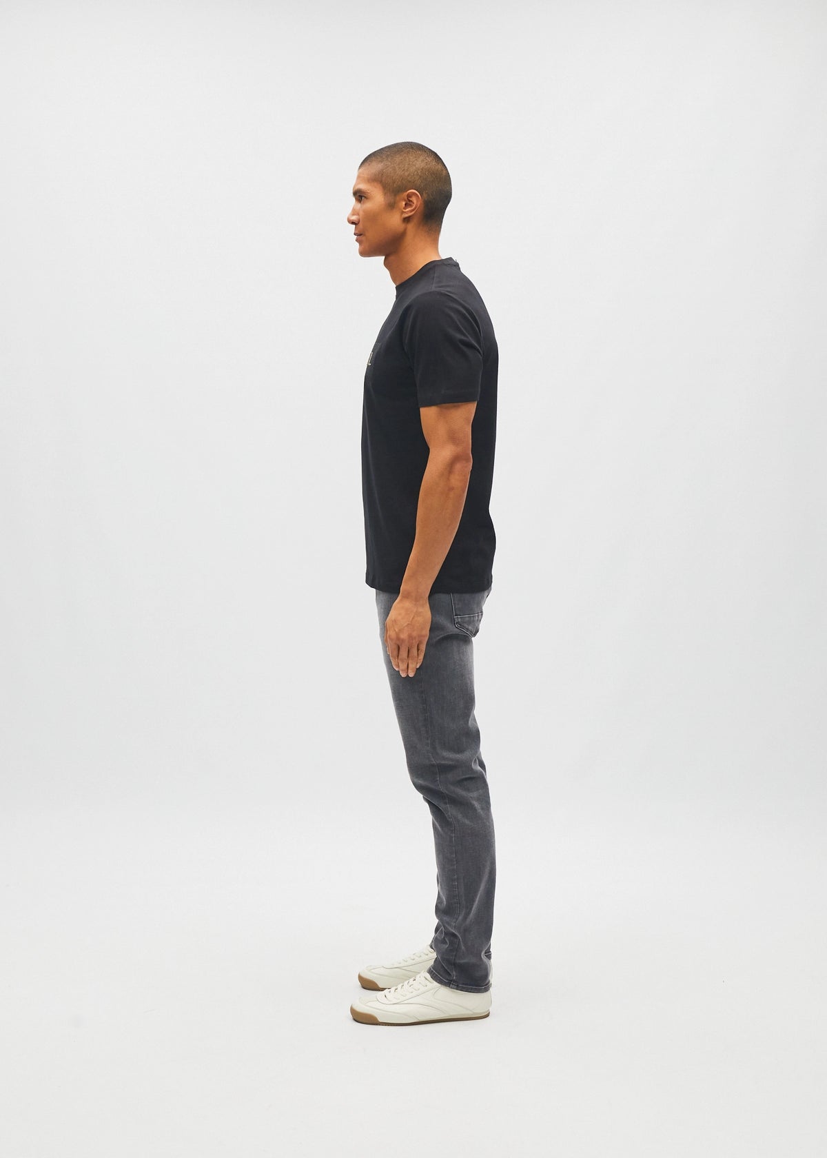 Jeremy Tee Black Tar