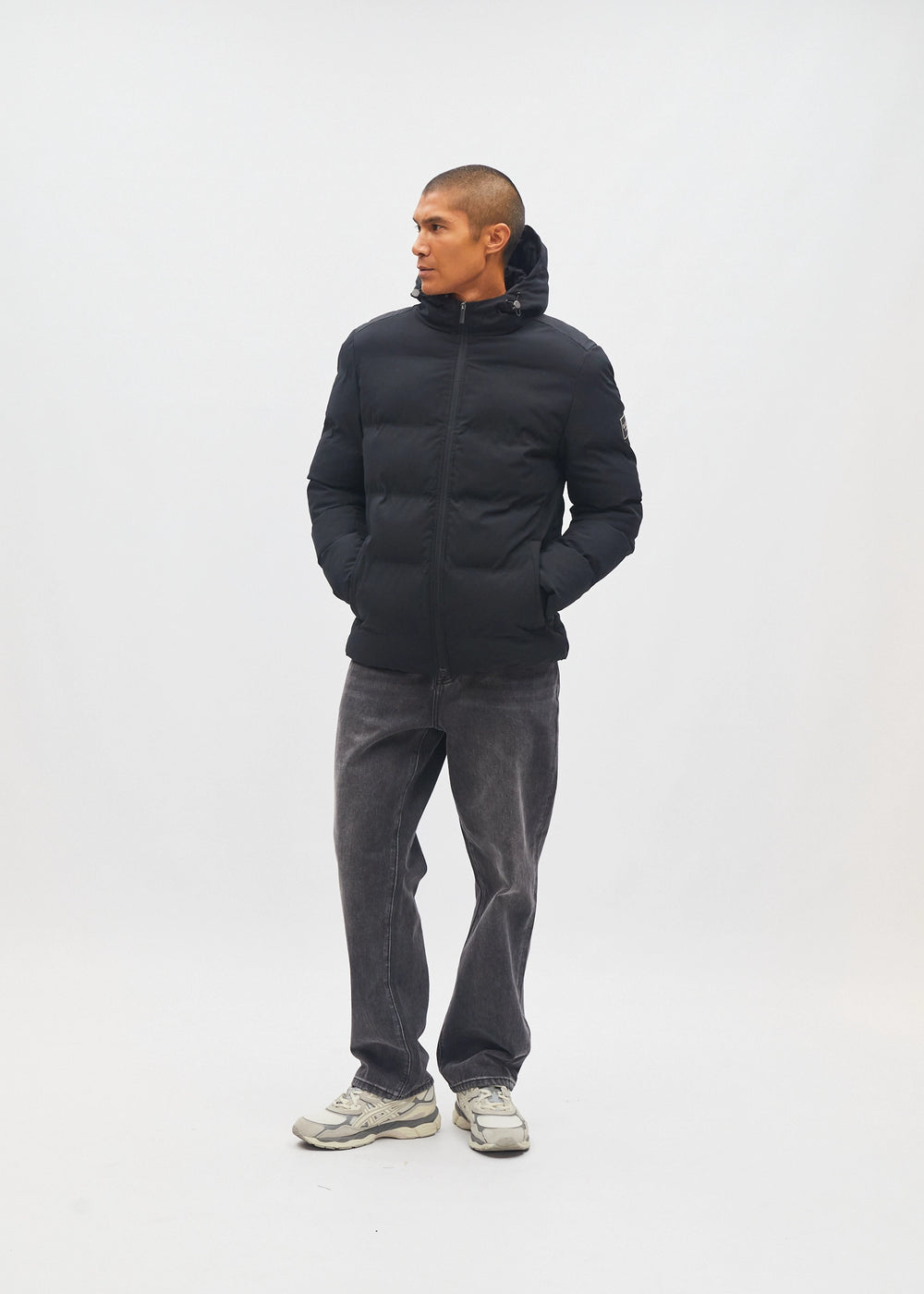 Jion Jacket Black tar