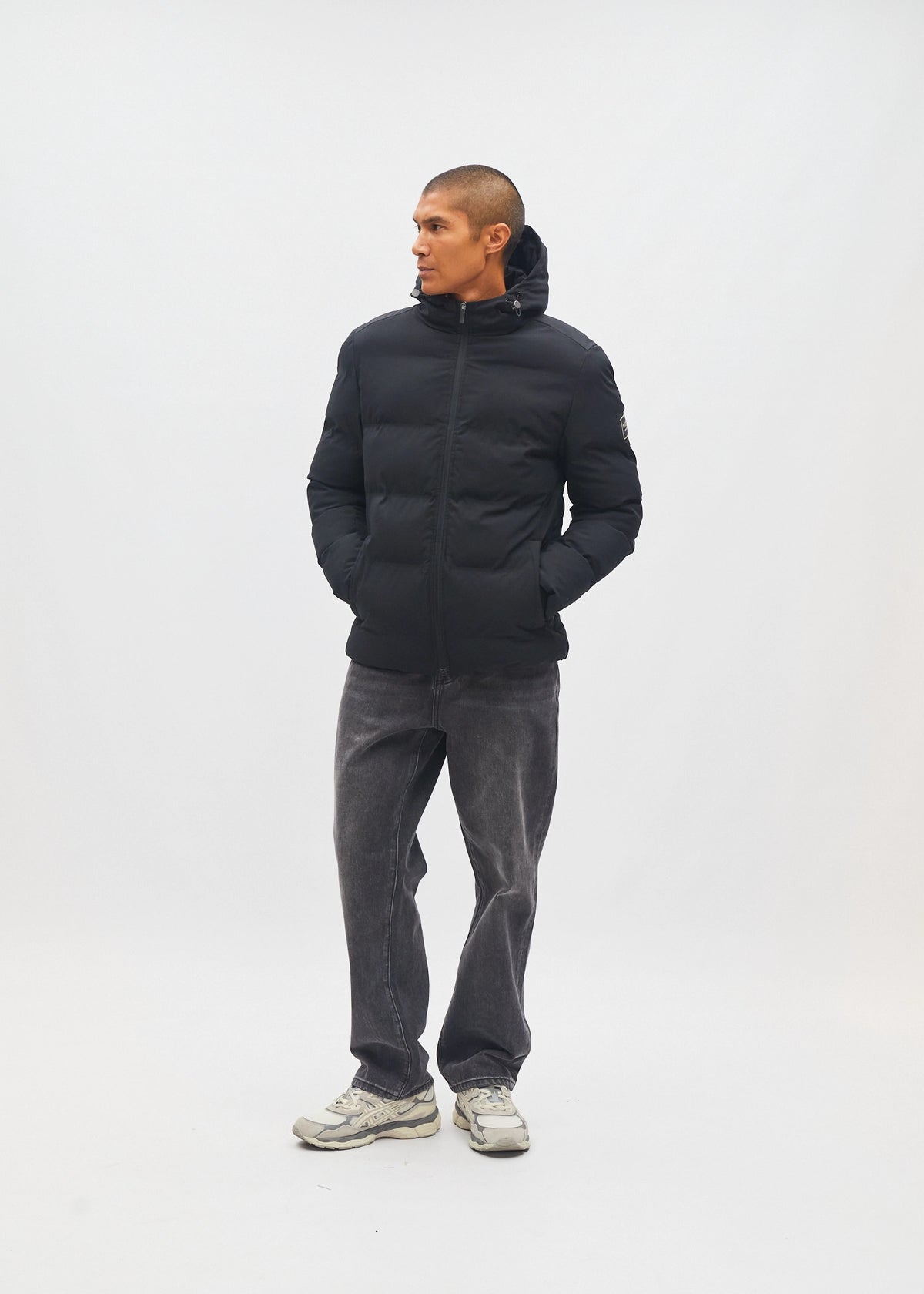 Jion Jacket Black tar