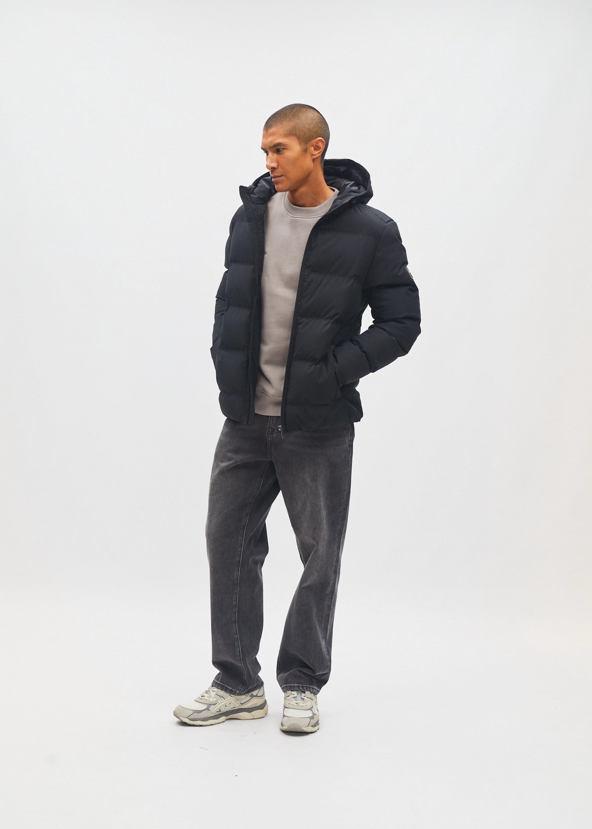 Jion Jacket Black tar