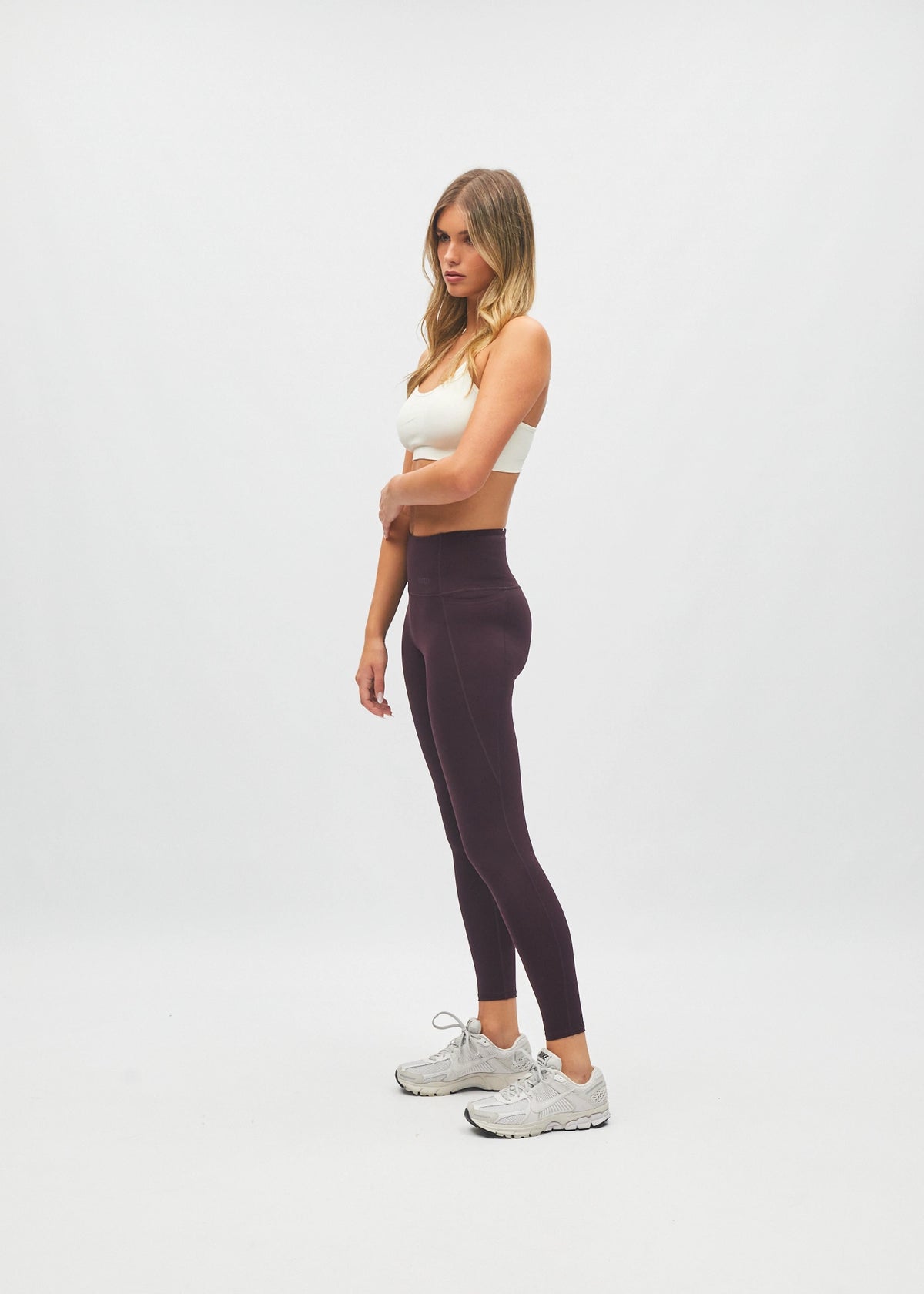 Kerri UHR Pant Berry Plum