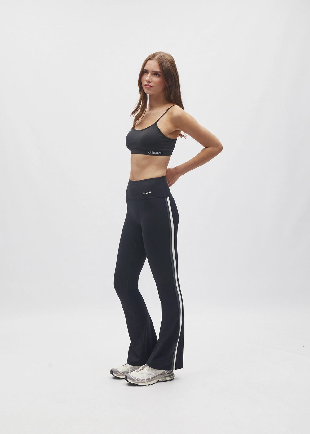 Neve Flare Pant Studio Black