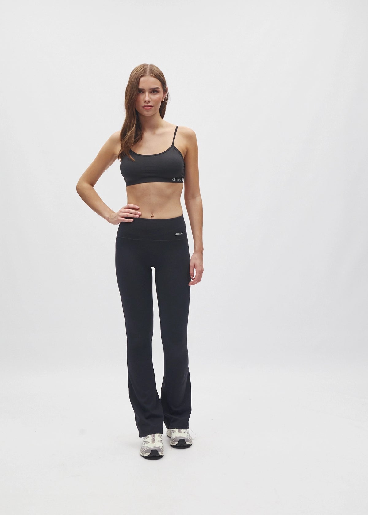 Neve Flare Pant Studio Black