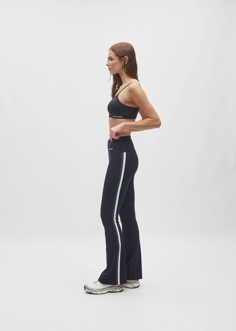 Neve Flare Pant Studio Black