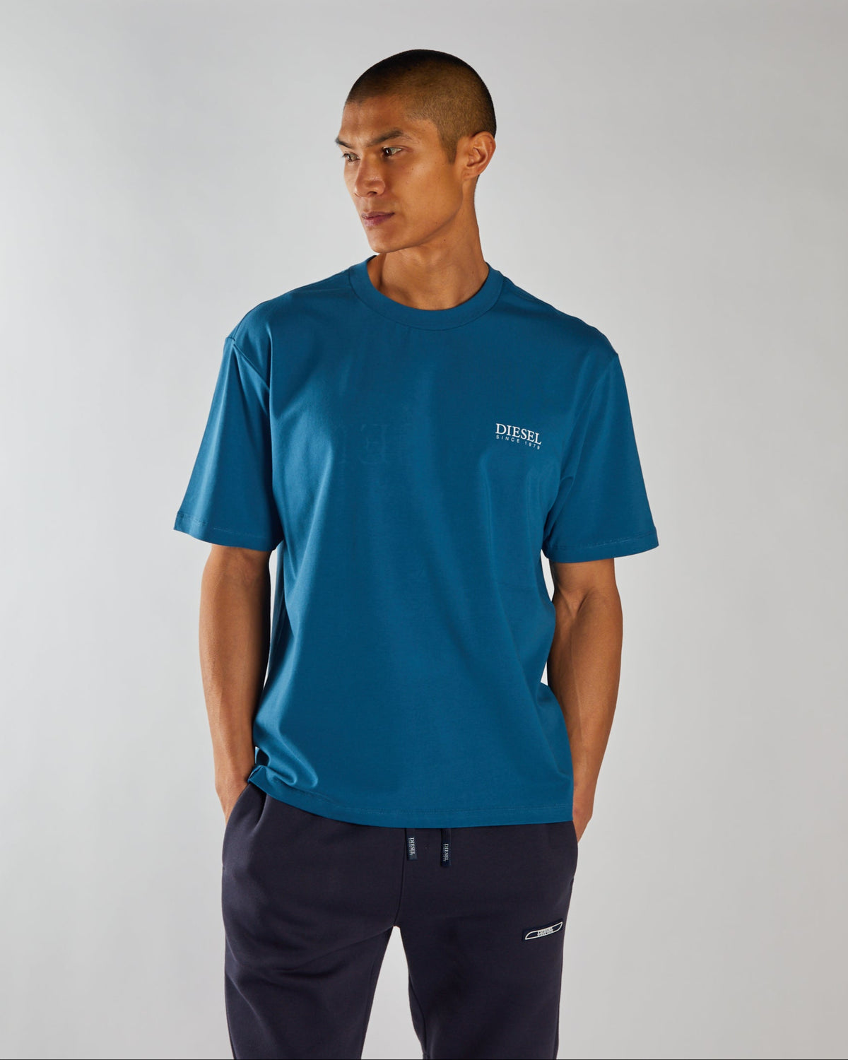 Lee Tee Midnight